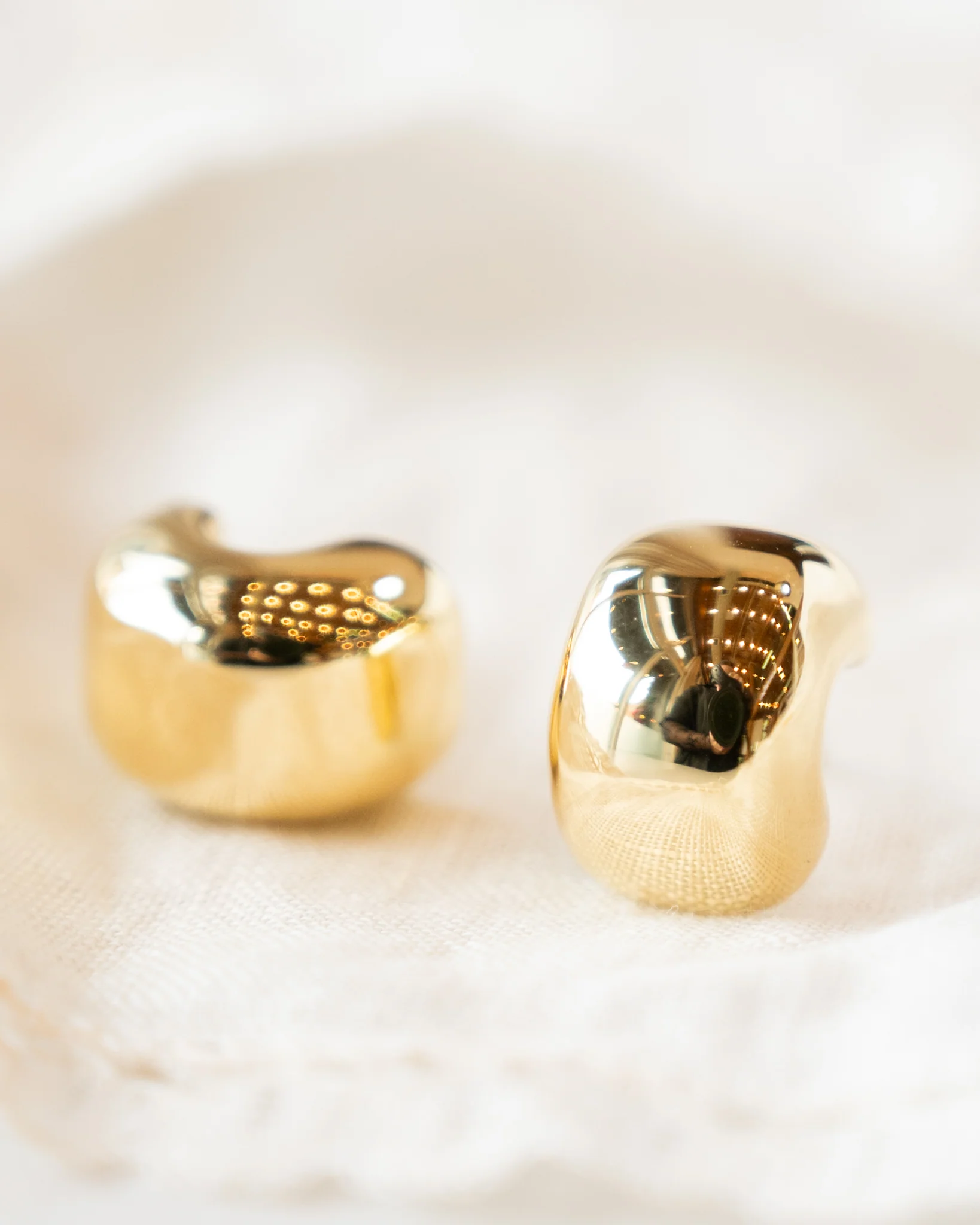 Half Moon Puffy Hoop Earrings in 14k Yellow Gold - Image 5