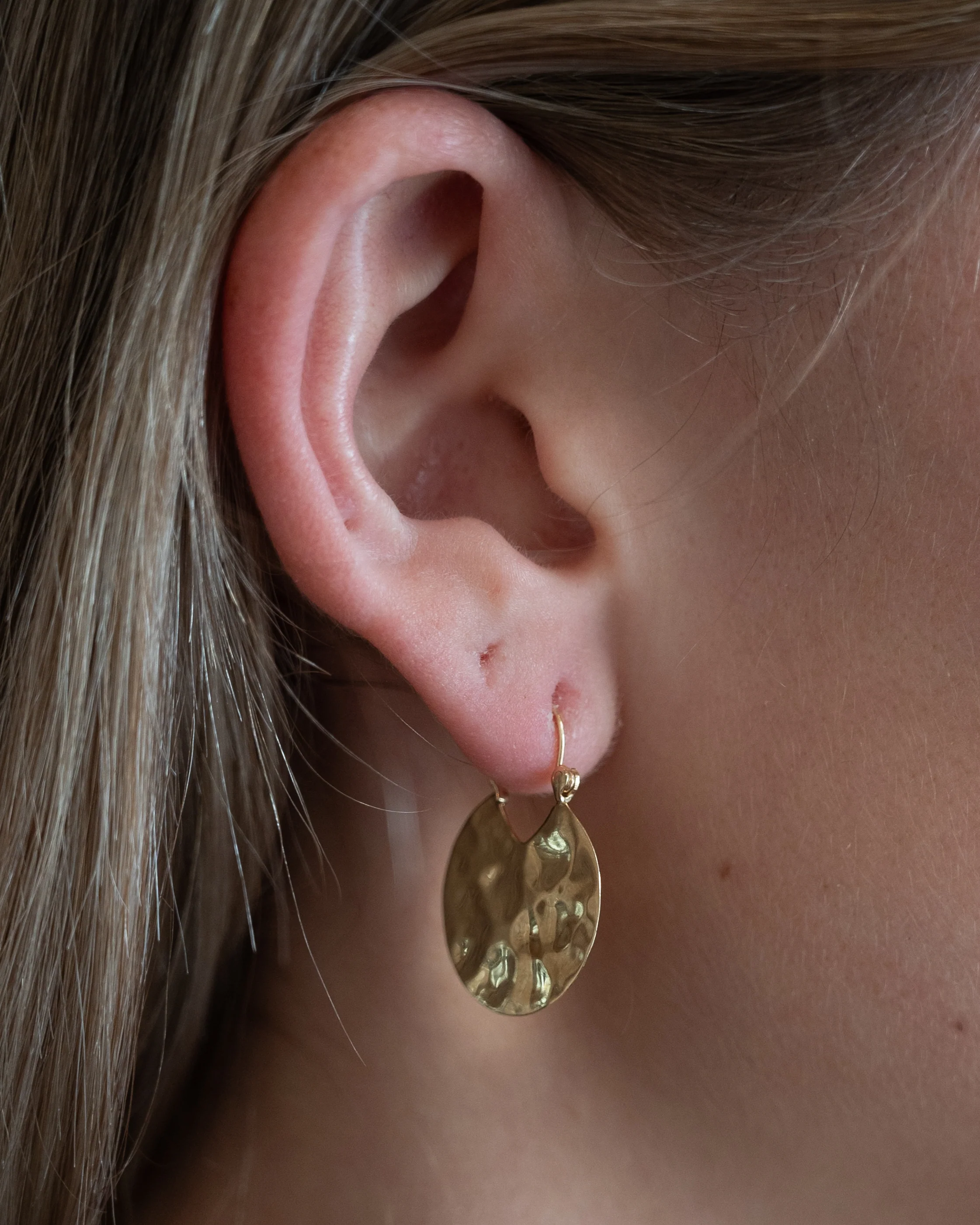 Hammered Disc Drop Earrings 14k Yellow Gold - Image 4