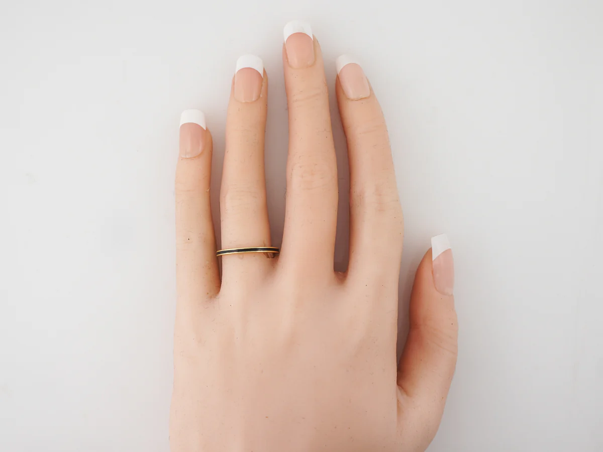 Hidalgo Black Enamel Wedding Band in Yellow Gold - Image 4