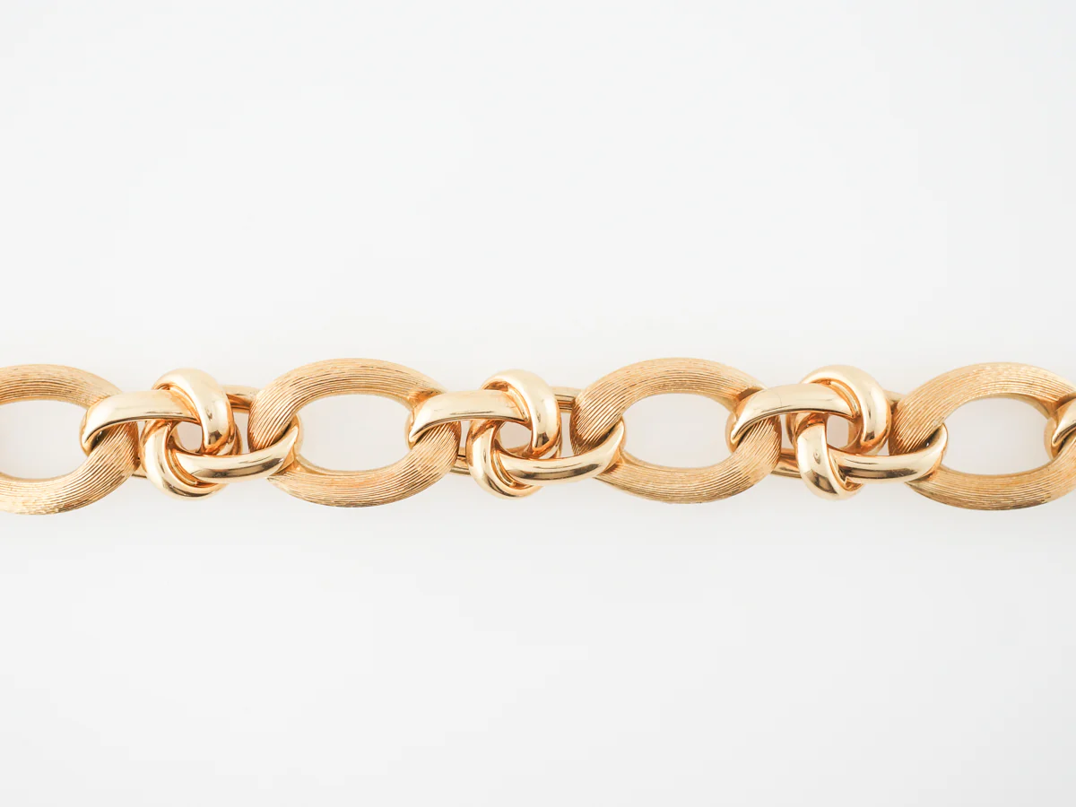 High Polish Link Bracelet in 18k Yellow Gold - Image 4