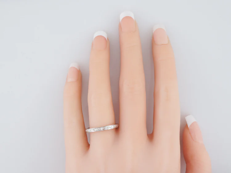 Antique Wedding Band Art Deco .06 Old European & Single Cut Diamonds in 18k White Gold - Image 5