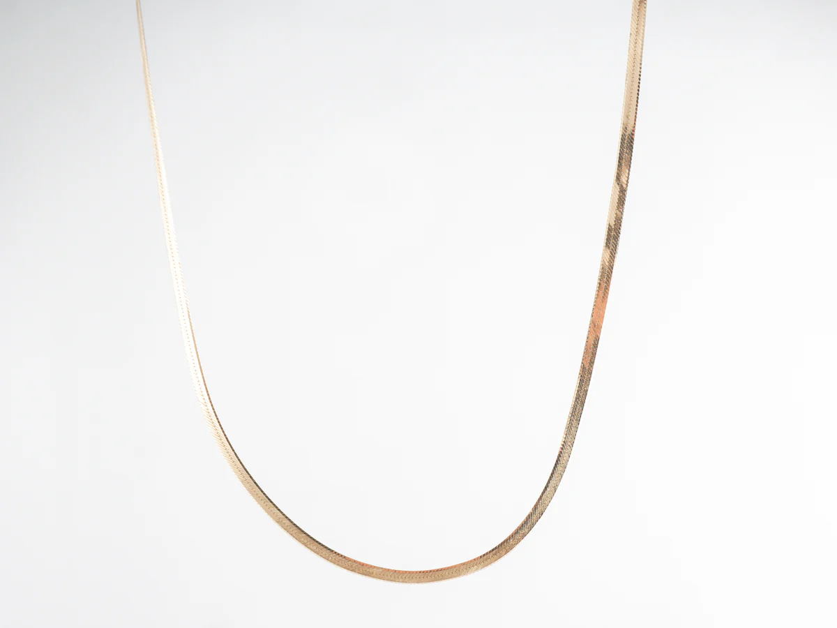 Italian Herring Bone Necklace 20 Inches in 14k Yellow Gold