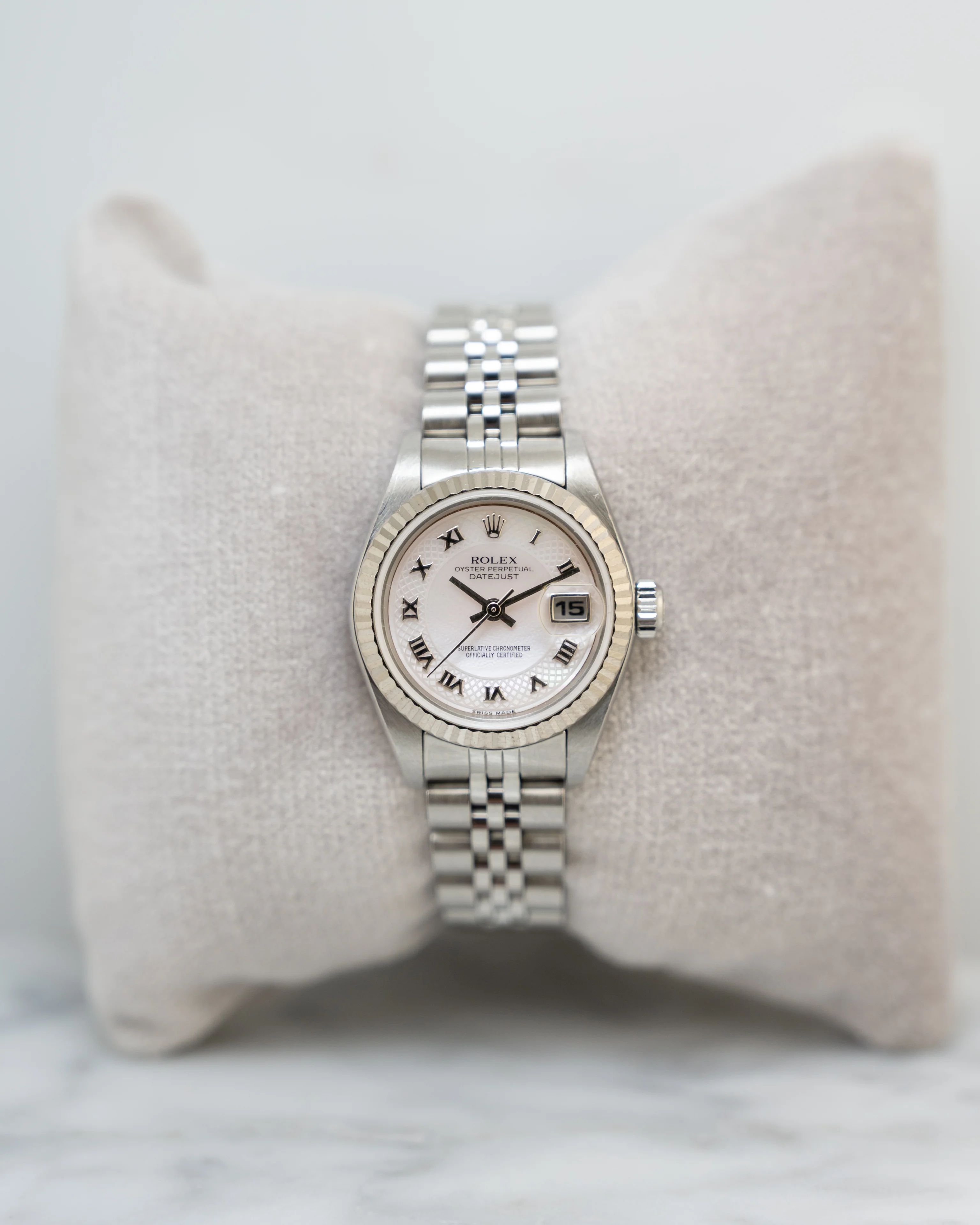 Ladies Datejust Rolex 26mm Ref 79174 in 18k White Gold - Image 5