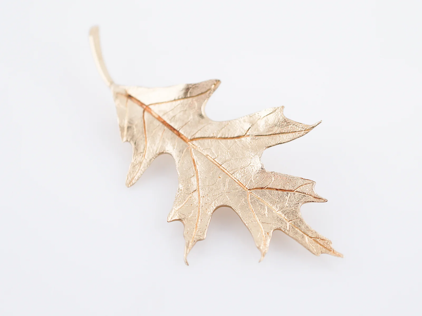 Leaf Brooch Modern Tiffany & Co in 14k Yellow Gold - Image 2