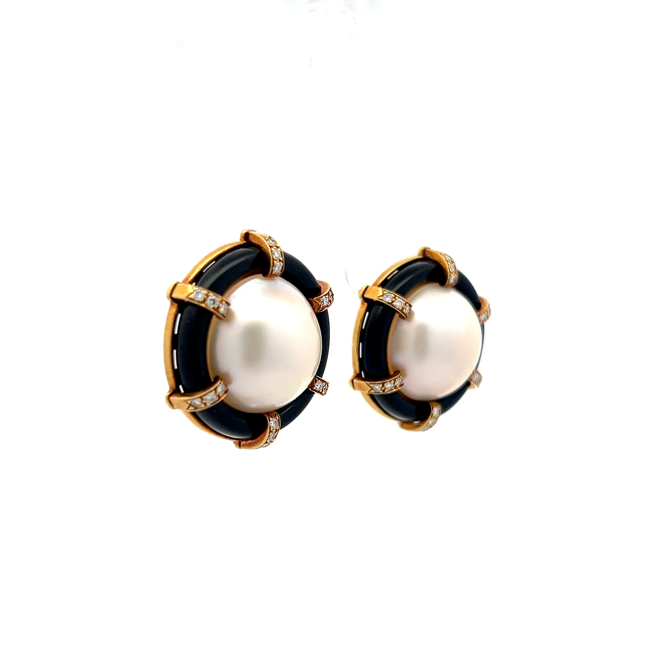Mabe Pearl, Diamond & Onyx Stud Earrings in 18k Yellow Gold - Image 3