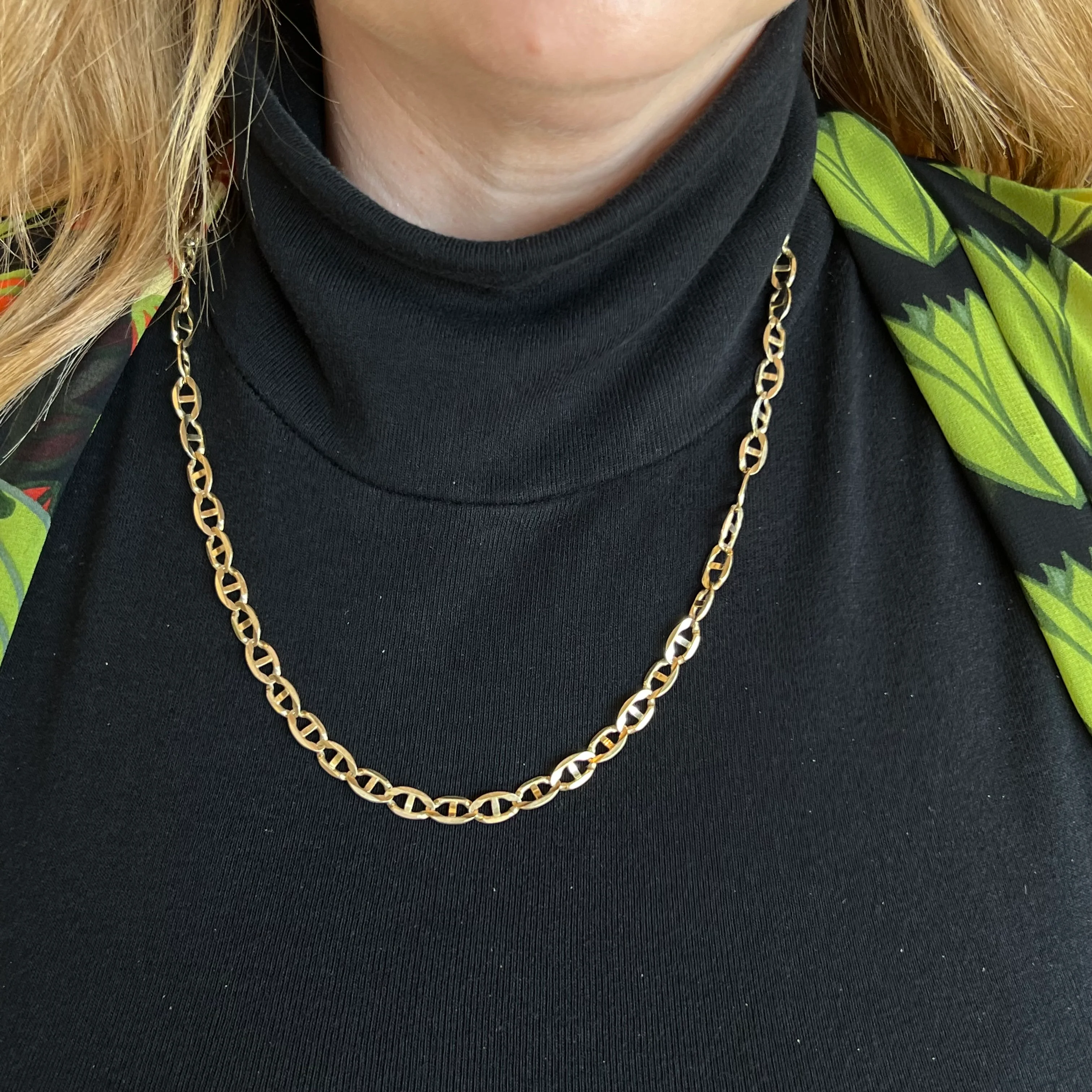 Mariner Link Chain Necklace in 14k Yellow Gold - Image 4
