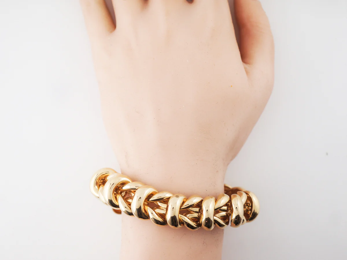 Maurice Badler Bangle Bracelet in Yellow Gold - Image 4