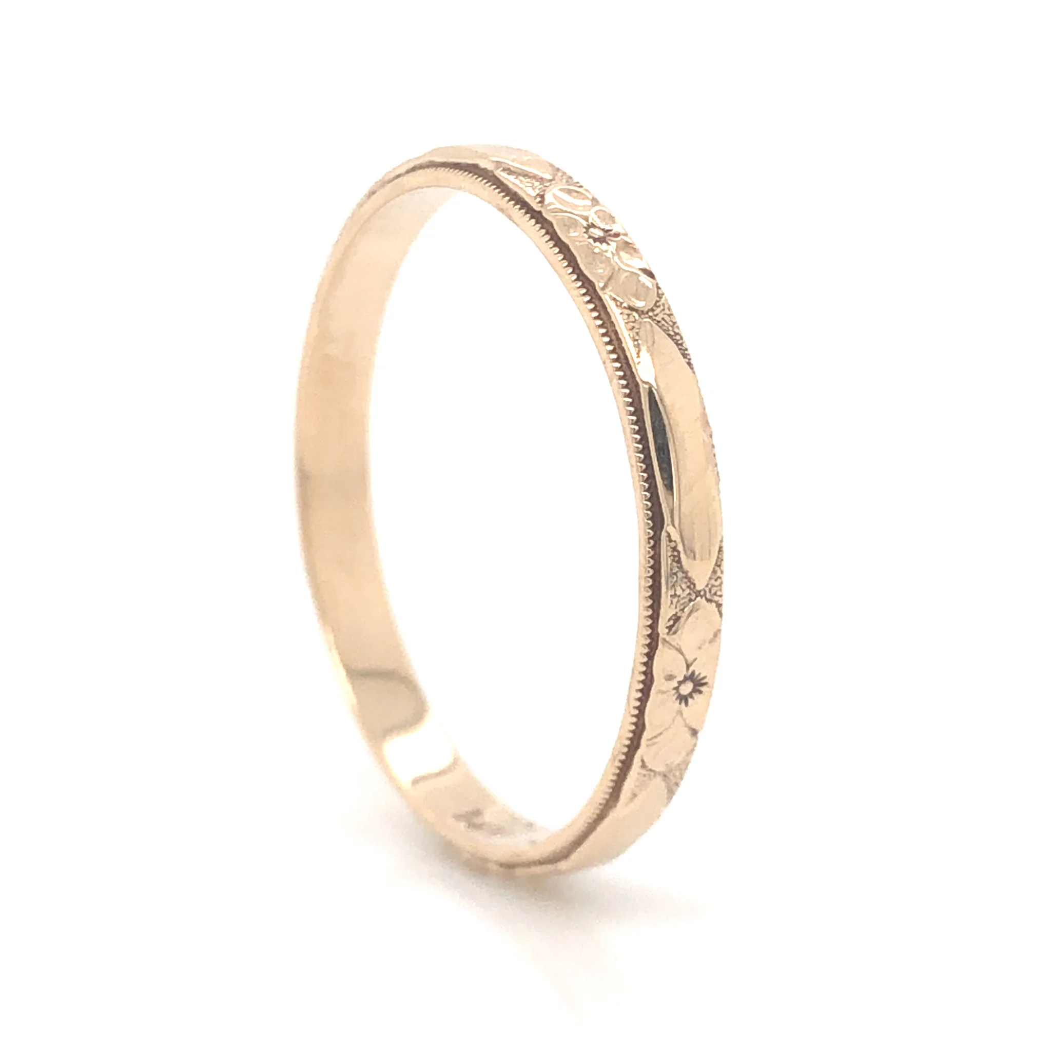 Men's 3mm Art Deco Wedding Band in 14k Yellow Gold - Image 4
