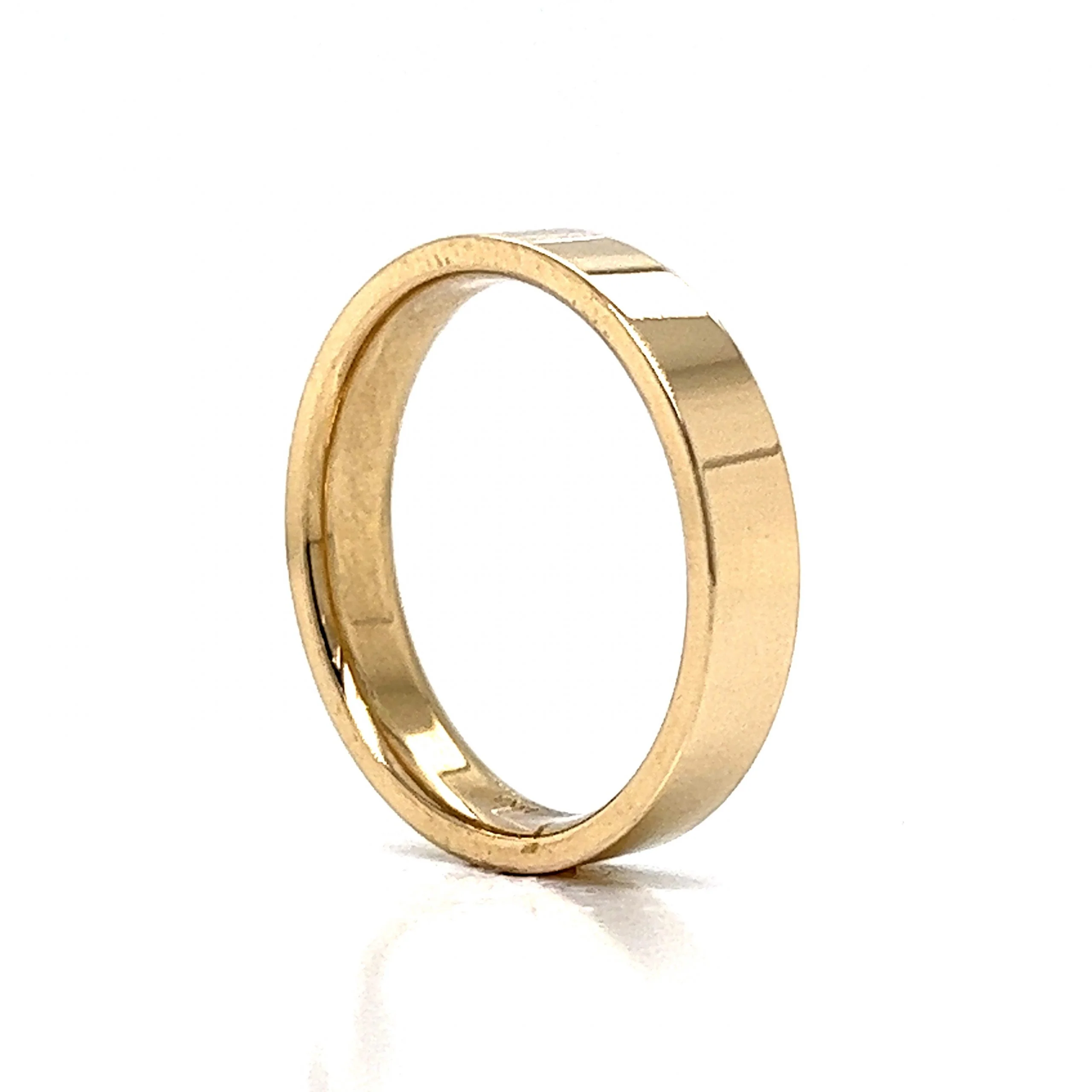 Men's 4mm Flat Edge Wedding Band in 14k Yellow Gold - Image 5
