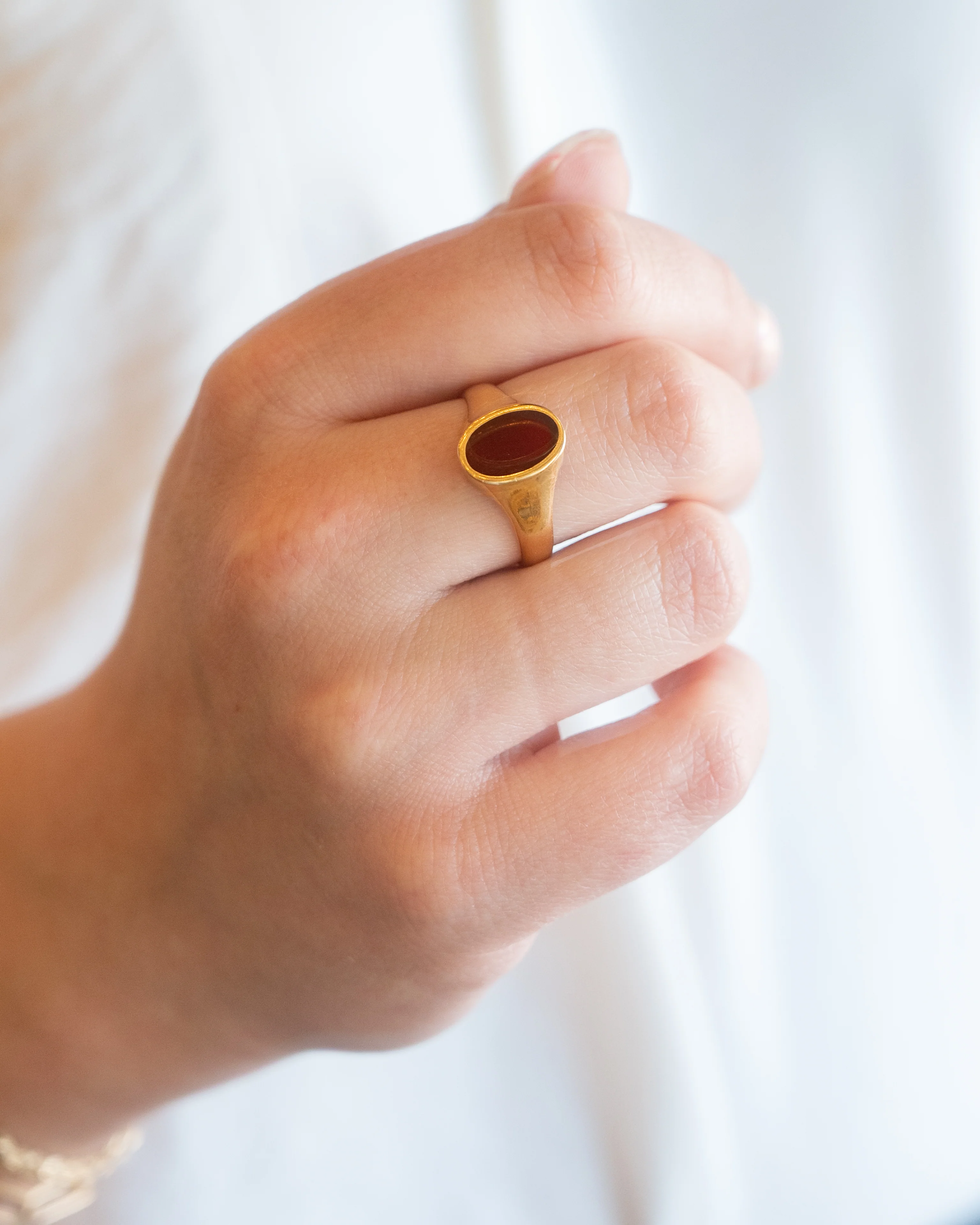 Mens Antique Edwardian Carnelian Signet Ring in 18k - Image 9