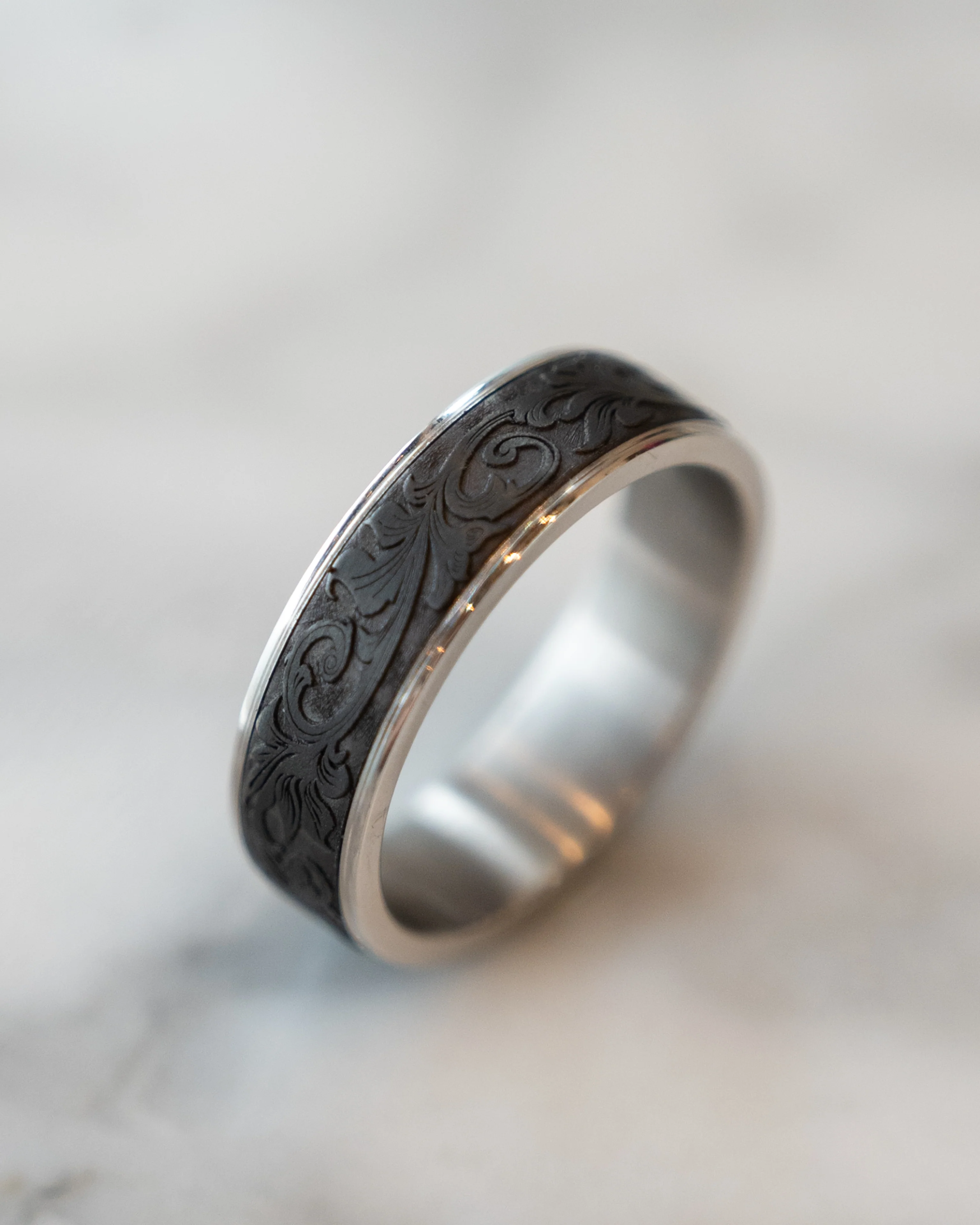 Mens Black Tantalum Wedding Band in 14k - Image 6
