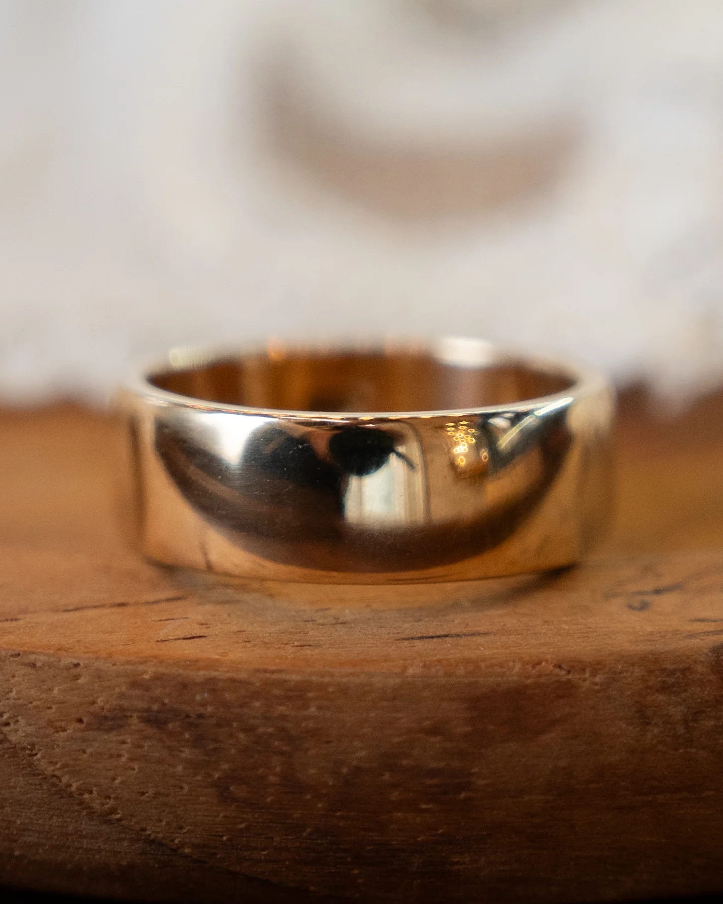 6.5mm Euro Dome Wedding Band in 14k - Image 6