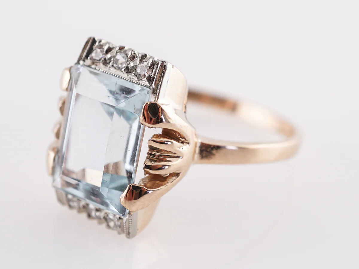 Mid-Century Aquamarine & Diamond Ring in 14k Yellow Gold - Image 2