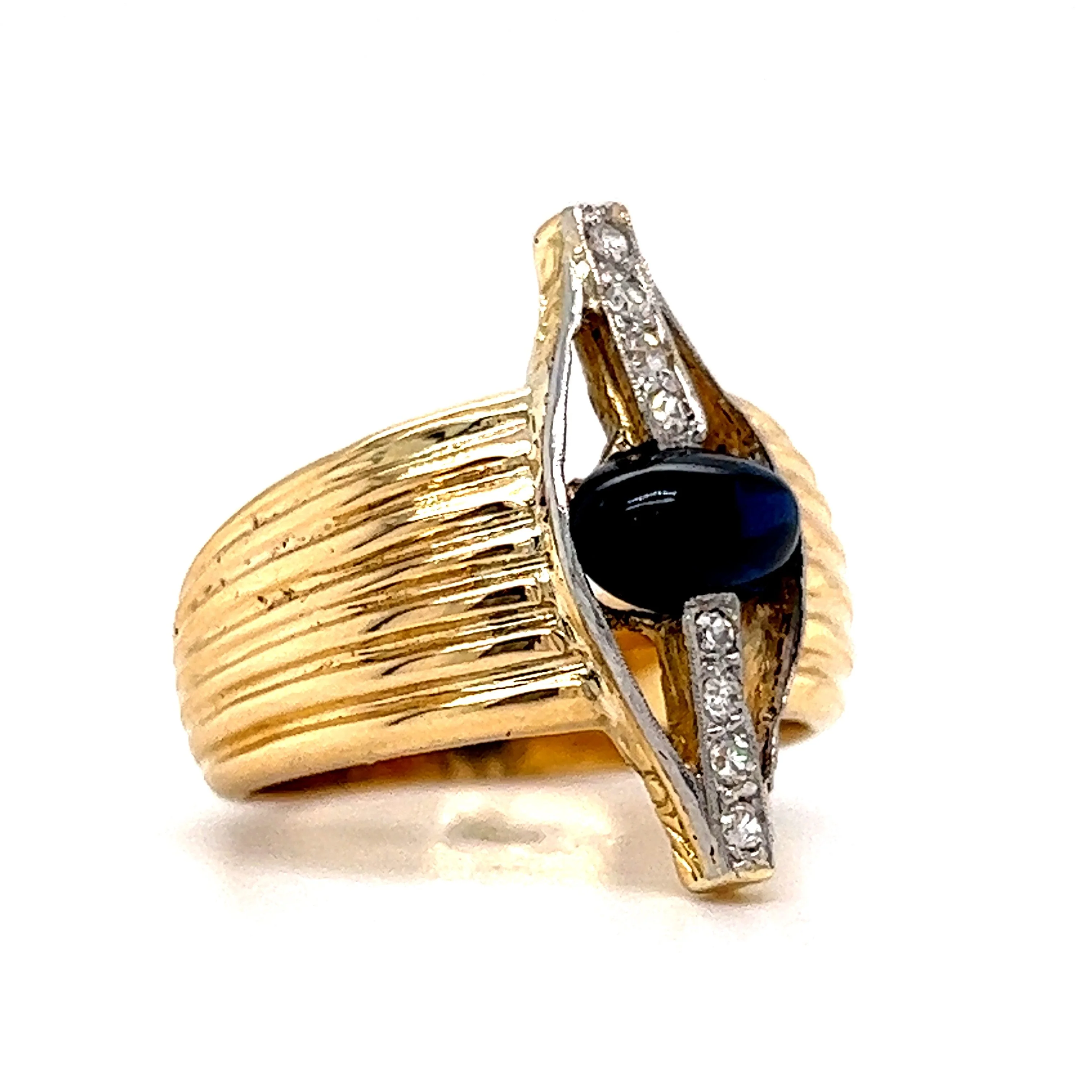 Mid-Century Cabochon Sapphire & Diamond Ring in 18k Yellow Gold - Image 3