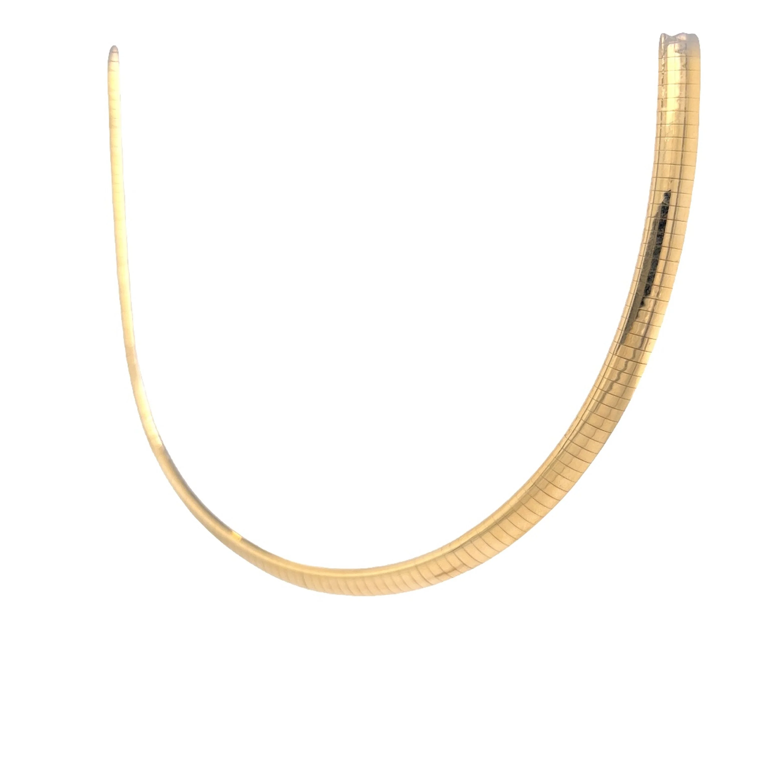 Mid-Century Omega Necklace in 14k Yellow Gold - Image 2