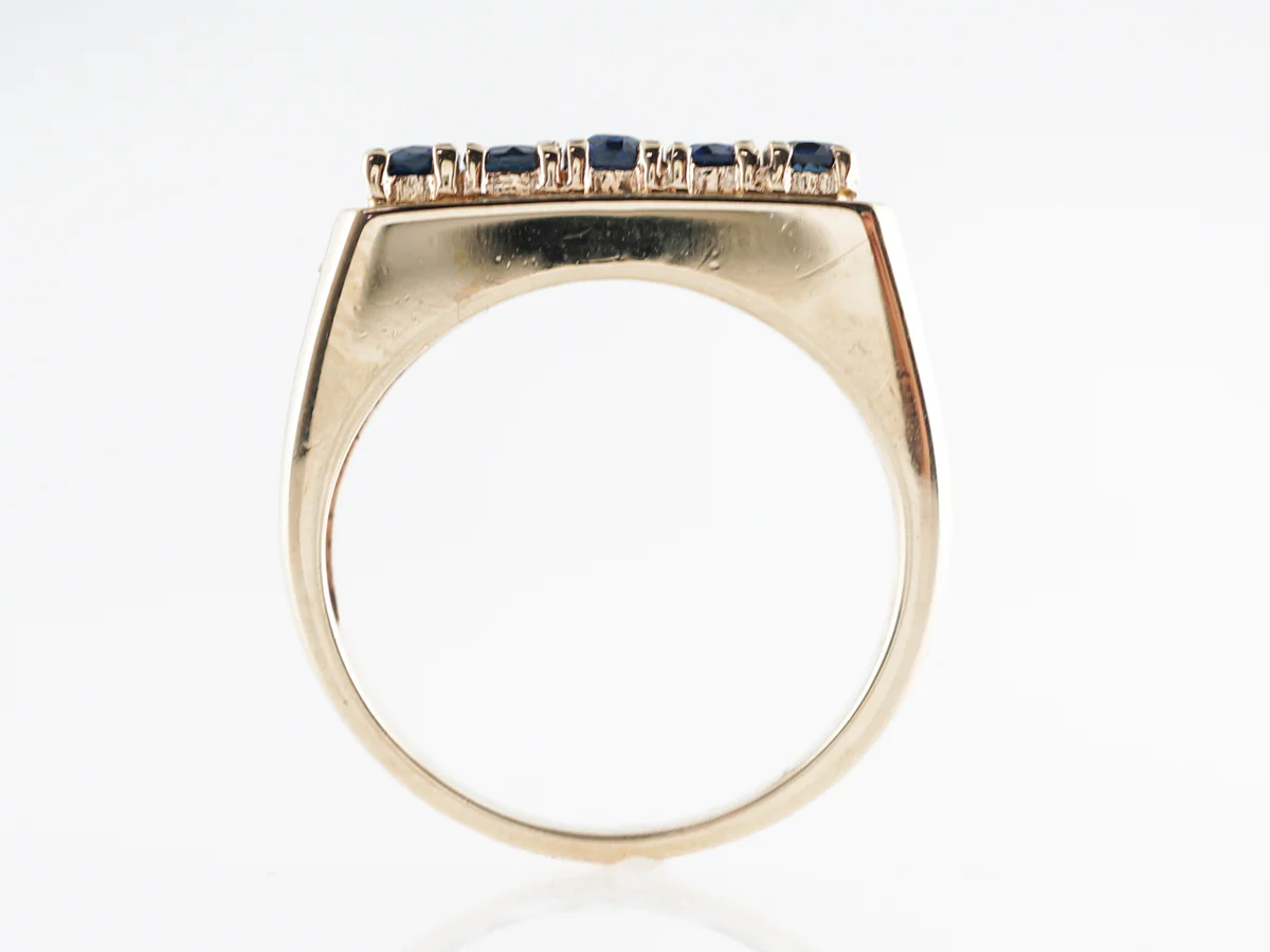 Mid-Century Sapphire Wedding Band in 14k Yellow Gold - Image 4