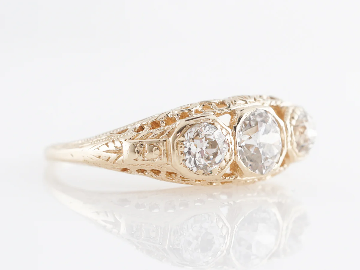 Mid-Century Three Stone Diamond Ring 14k Yellow Gold - Image 3