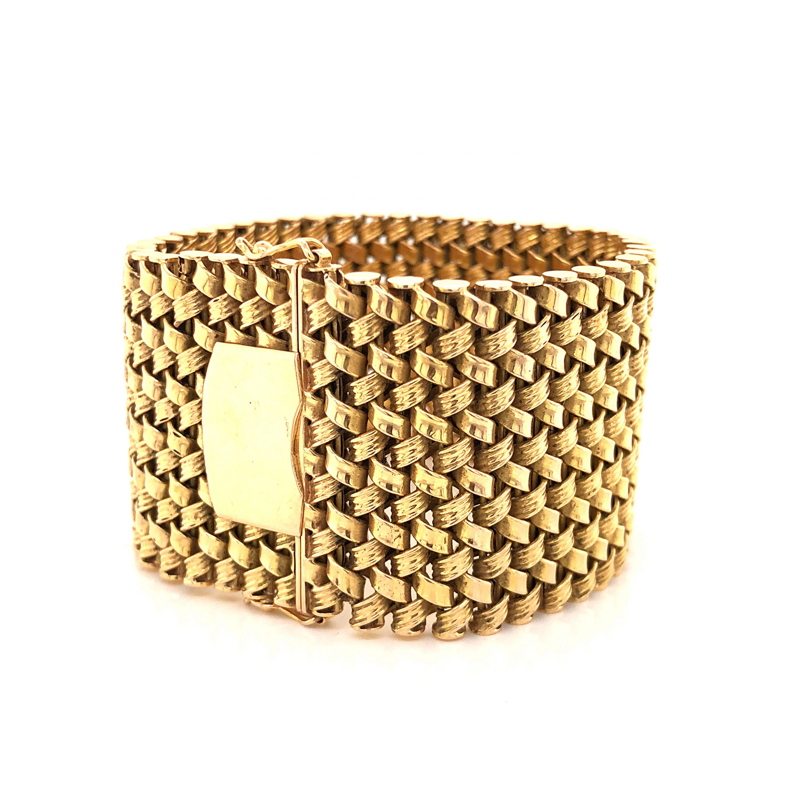 Mid-Century Woven Bracelet in 18k Yellow Gold - Image 2