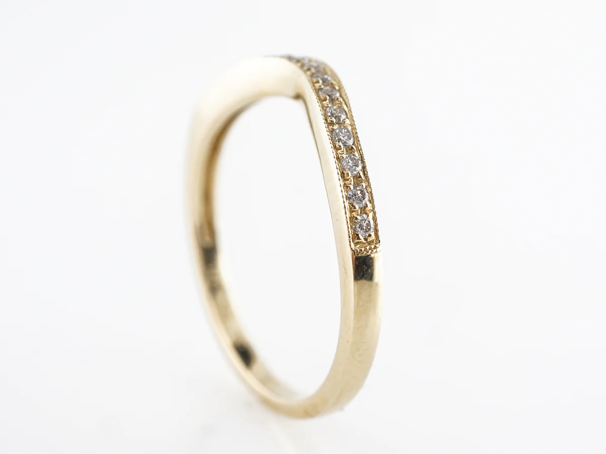 Milgrain Curved Diamond Band in 14K Yellow Gold - Image 4