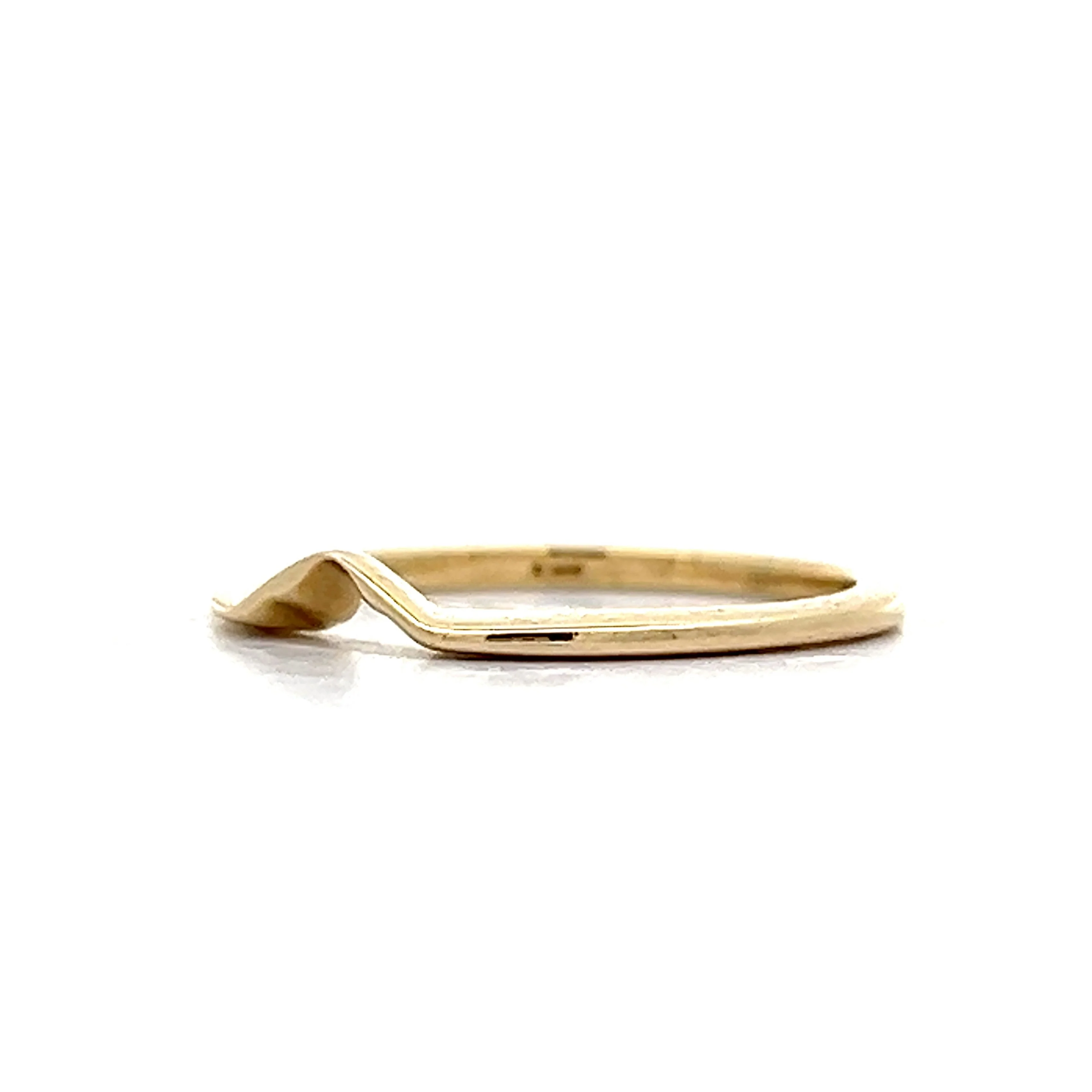 Minimalist Contour Wedding Band in 14k Yellow Gold - Image 2