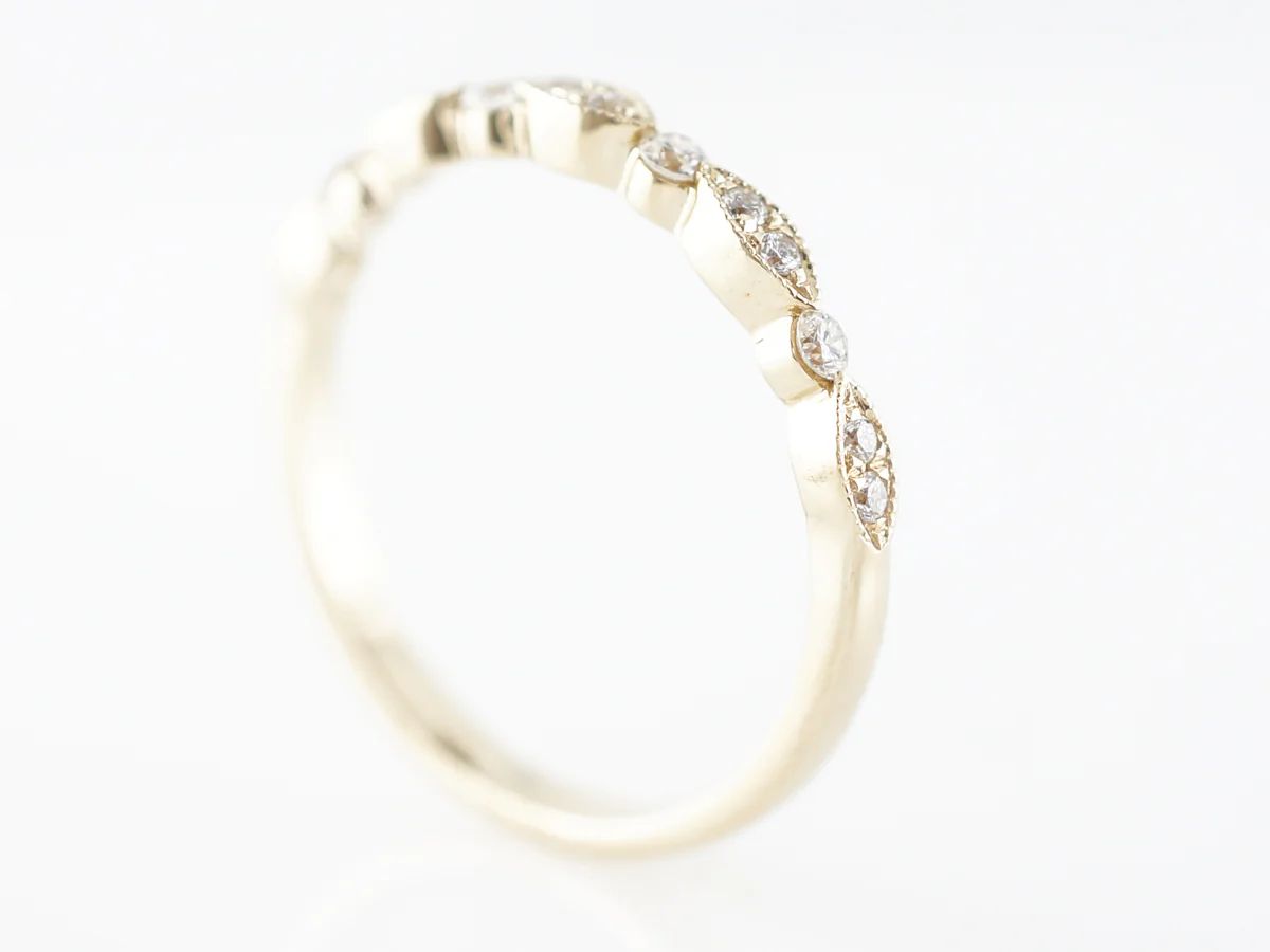 Modern .16 Diamond Wedding Band in Yellow Gold - Image 4