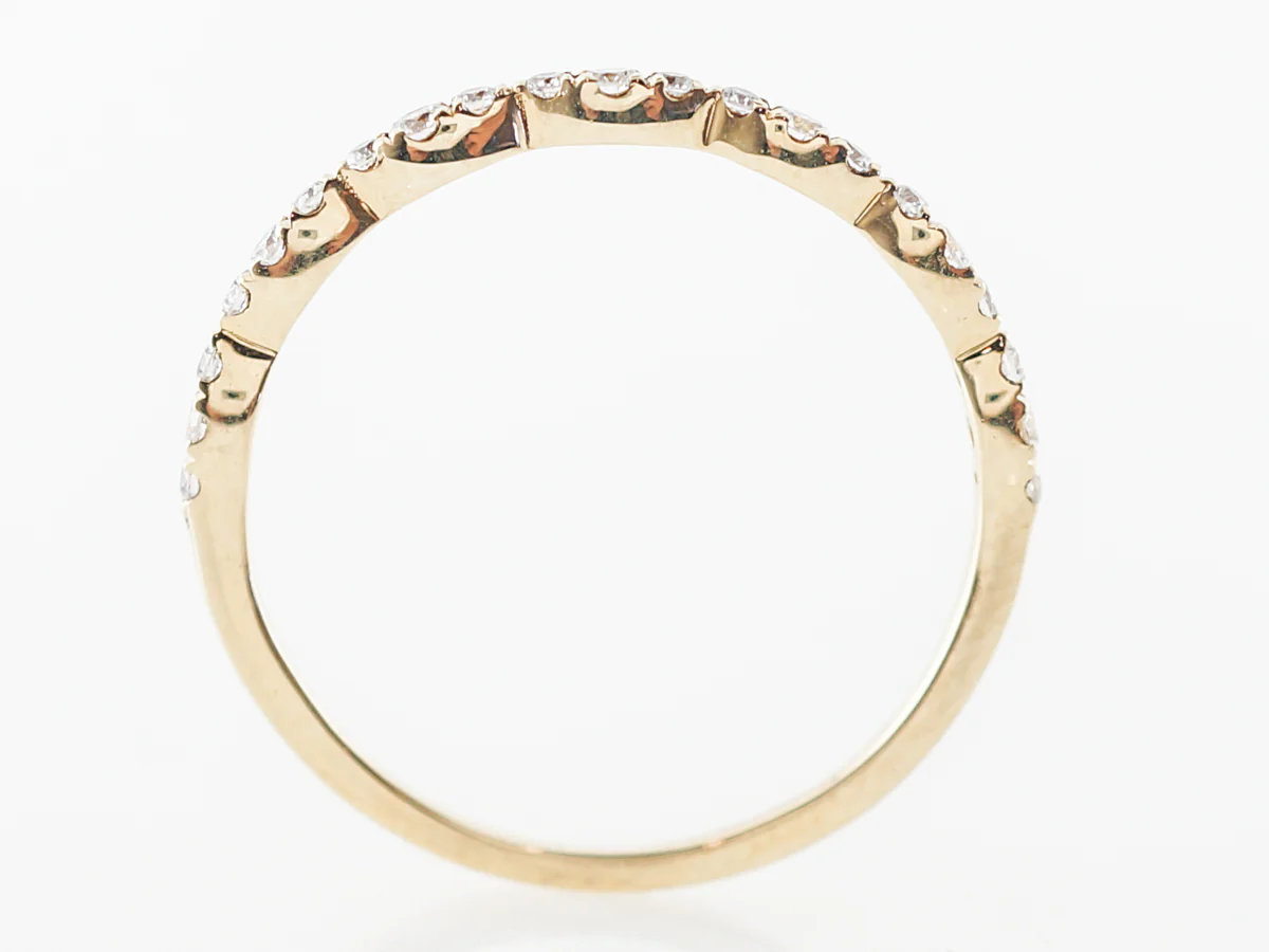 Modern .21 Diamond Wedding Band in Yellow Gold - Image 4