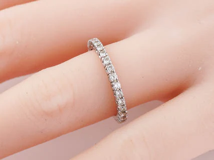 Modern .60ct Round Brilliant Diamond Eternity Wedding Band in 18k White Gold - Image 4