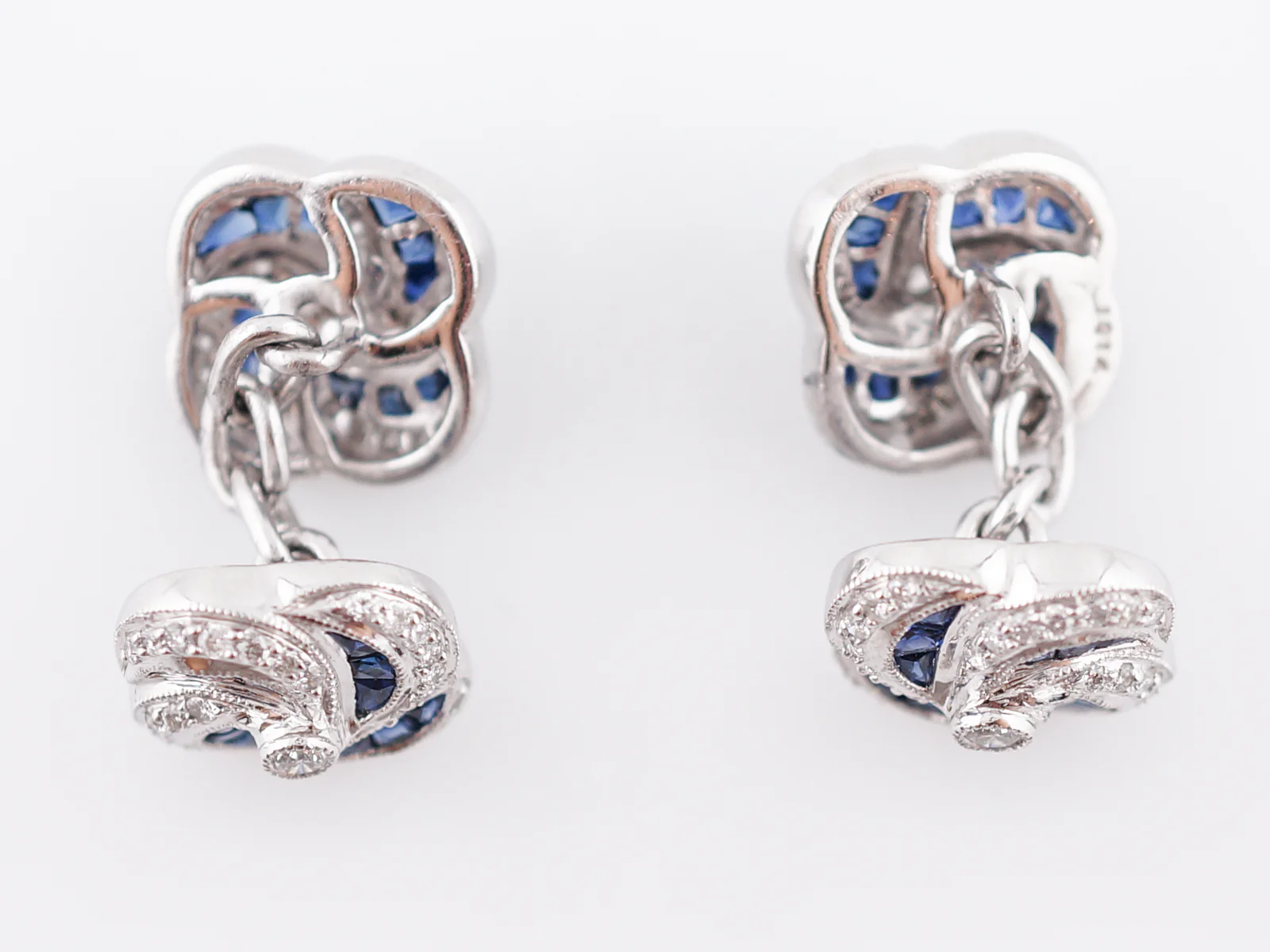 Modern Cufflinks 2.19 Sapphire & Diamonds in Platinum - Image 2