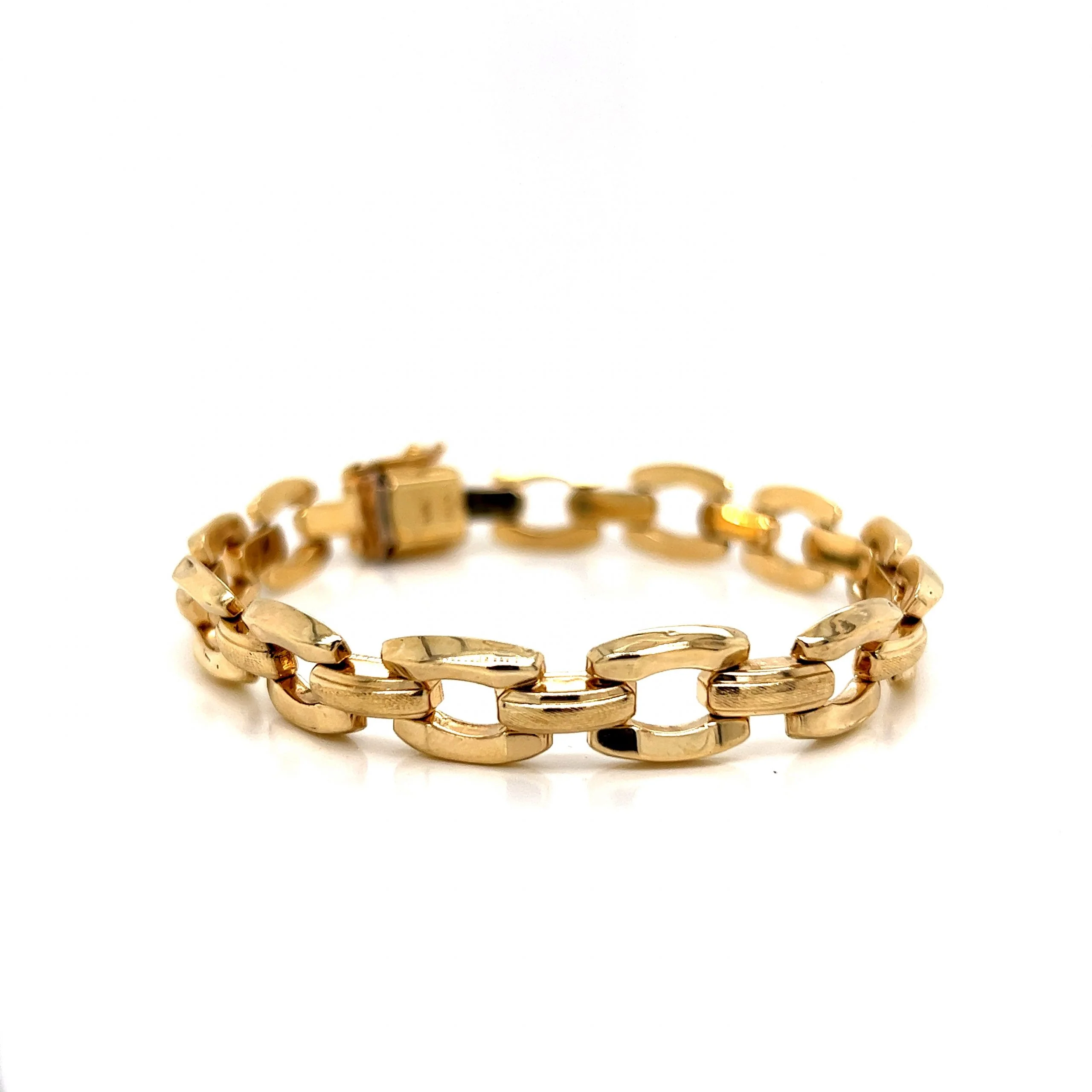 Modern Open Link Chain Bracelet in 14k Yellow Gold - Image 4