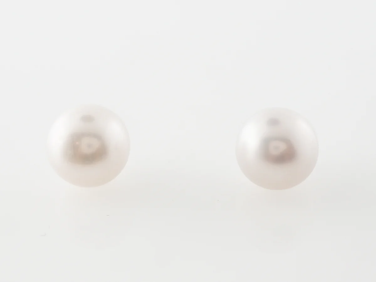 Modern Pearl Earrings in 14k White Gold - Image 3