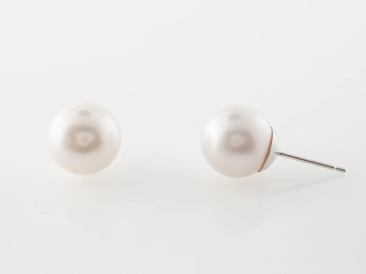 Modern Pearl Earrings in 14k White Gold - Image 4