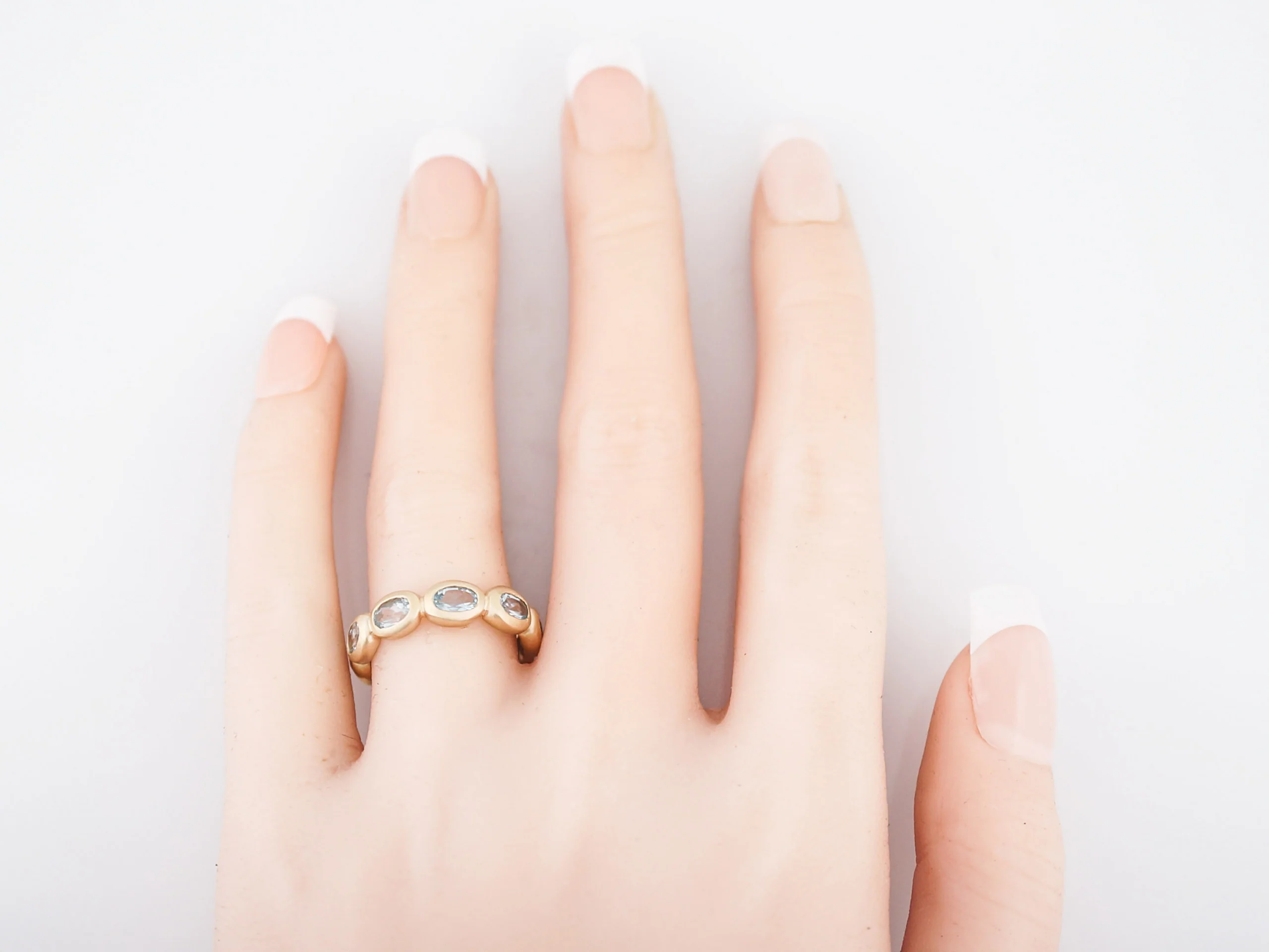 Modern Right Hand Ring 2.25 Oval Cut Aquamarine in 14K Yellow Gold - Image 4
