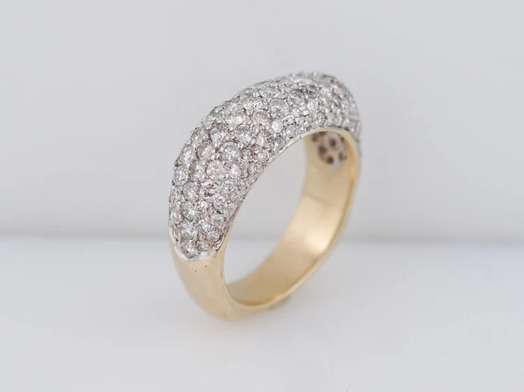 Modern Right Hand Ring 2.44ct Round Brilliant Cut Diamonds in 14k Yellow Gold - Image 5