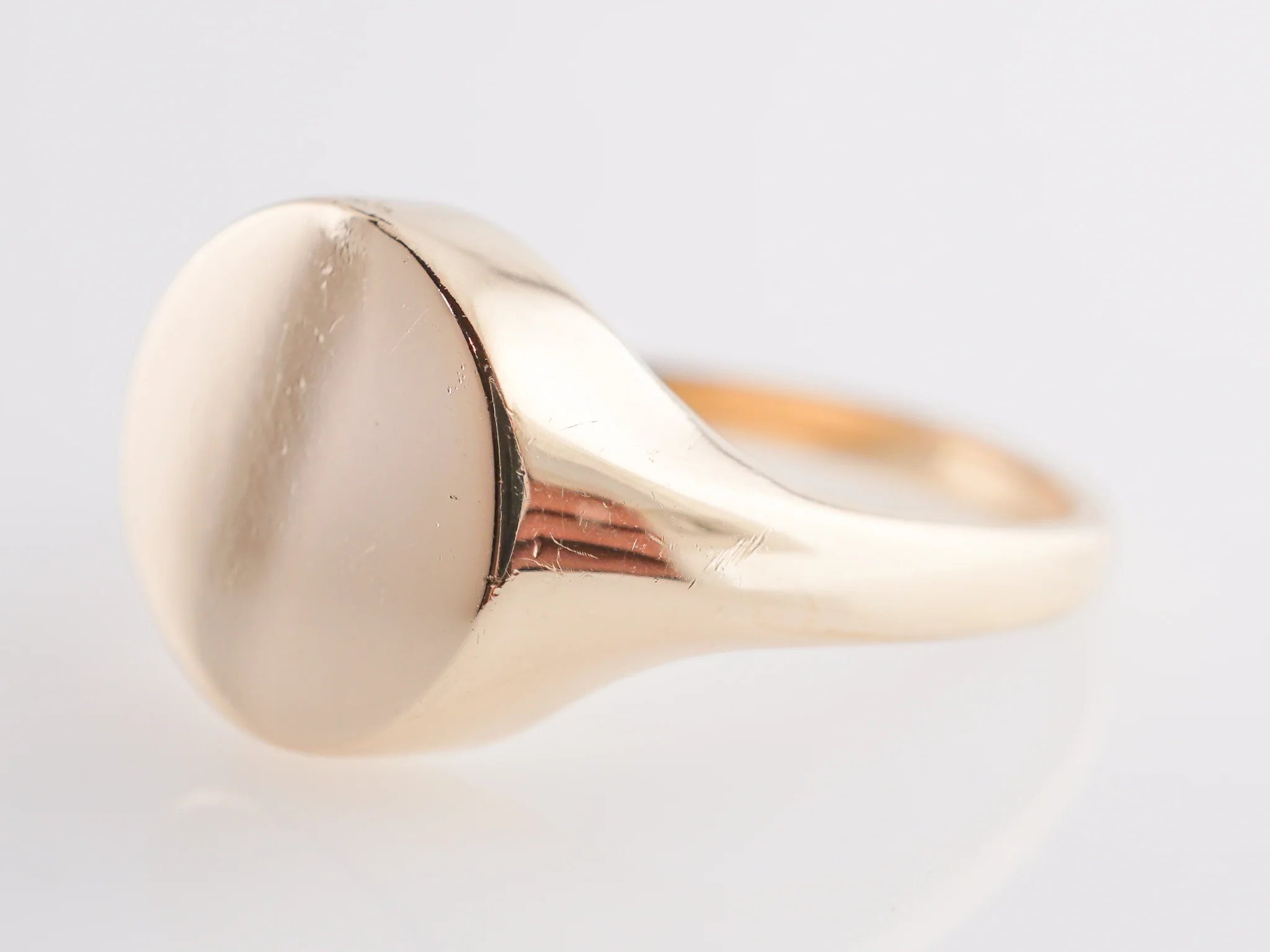 Modern Signet Ring in 14k Yellow Gold - Image 2