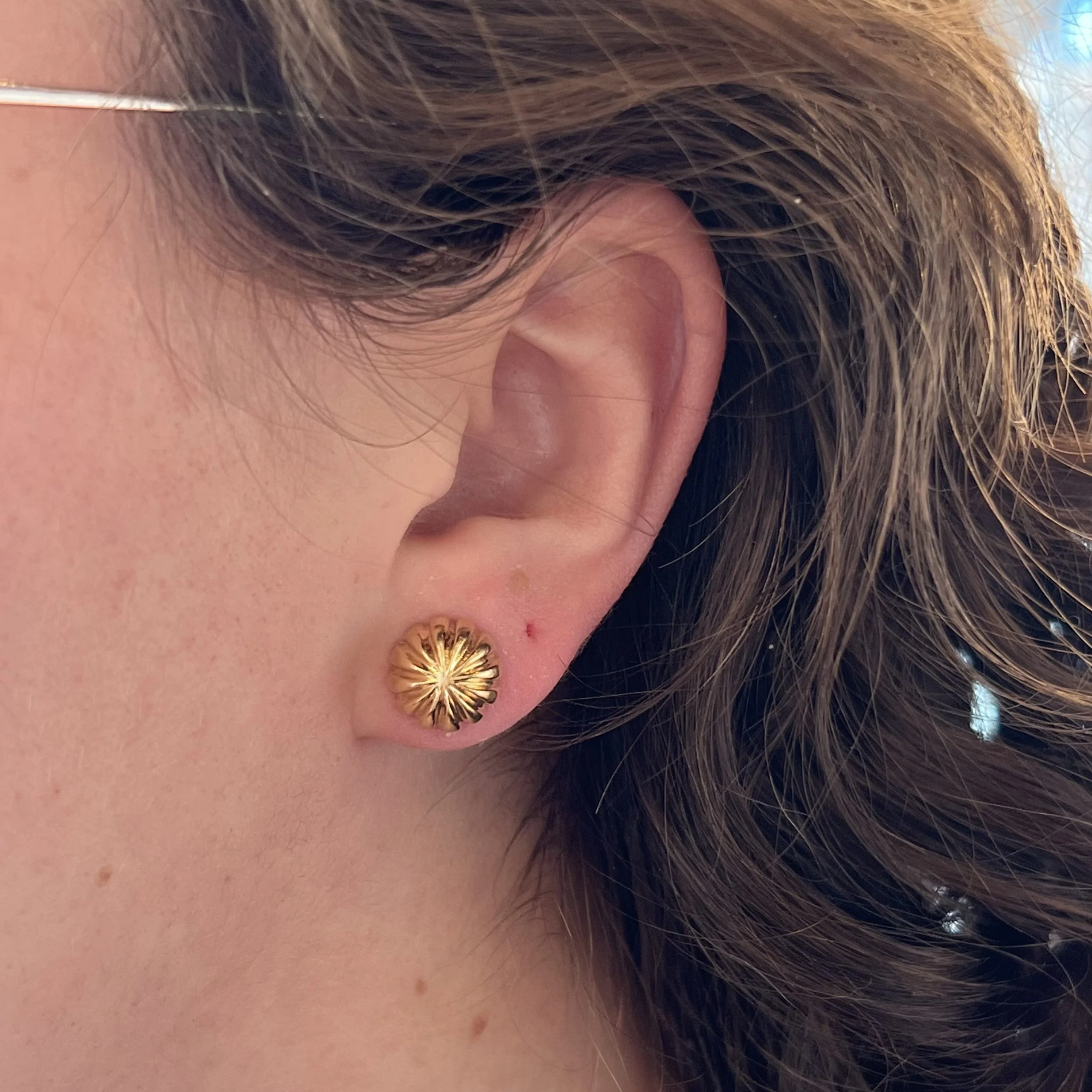 Modern Textured Round Stud Earrings in 14k Yellow Gold - Image 4