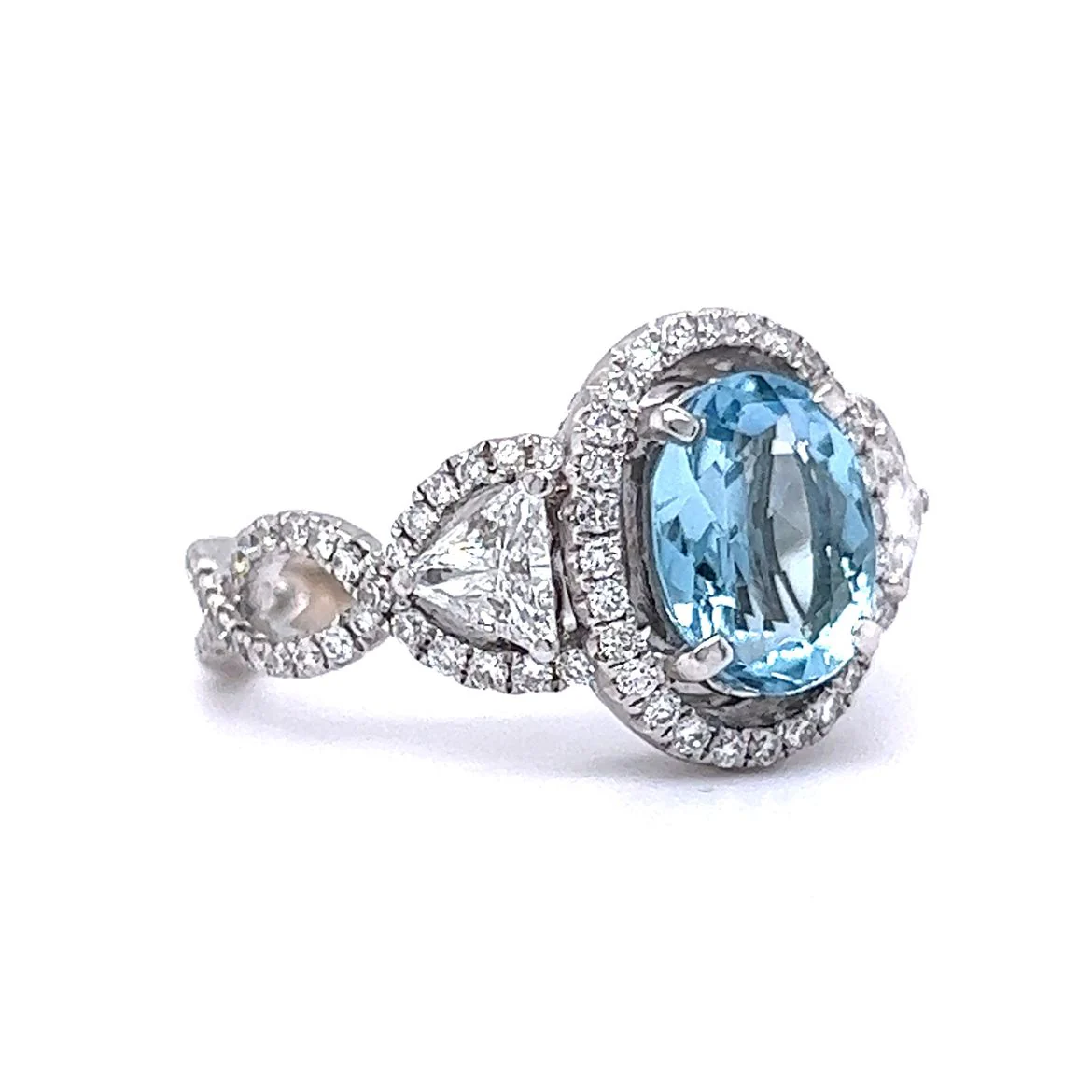 Oval Cut Aquamarine Ring w/ Diamonds in 18K White Gold - Image 3