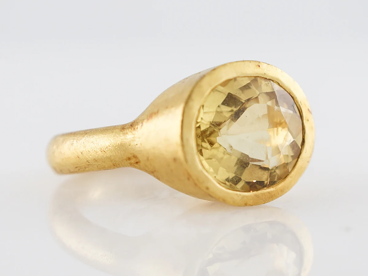 Oval Cut Citrine Cocktail Ring 7 Carats in 22k Yellow Gold - Image 3