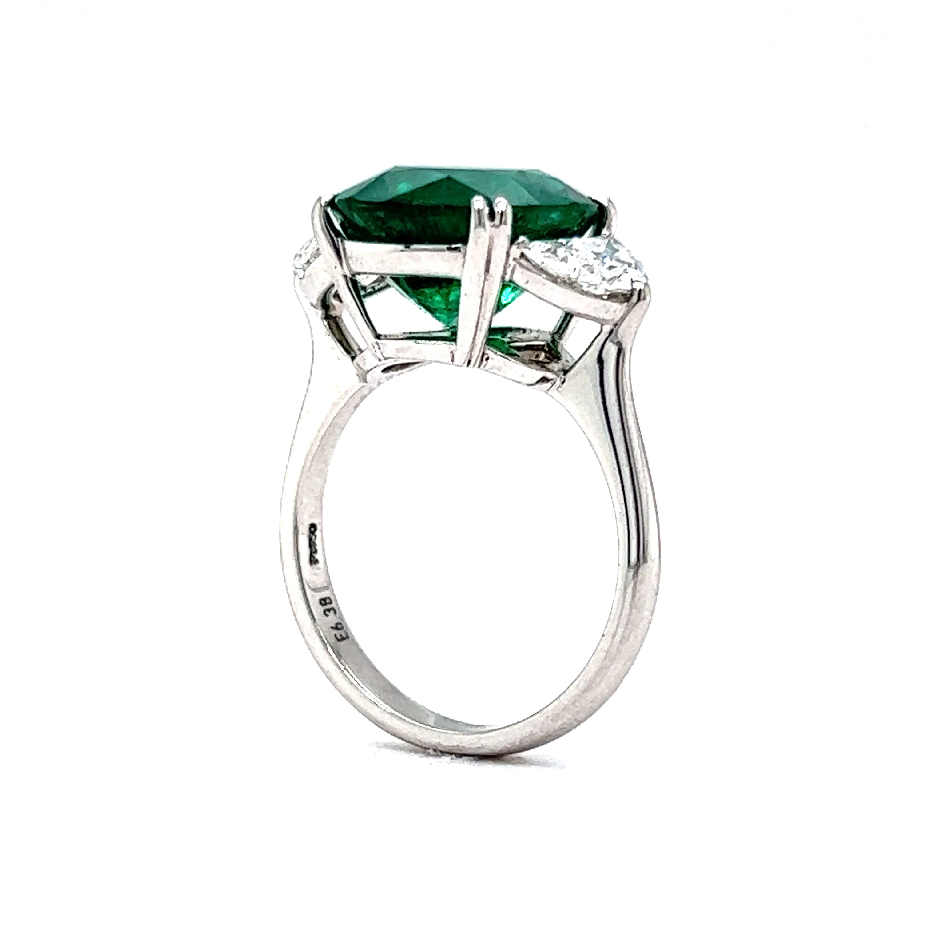 Oval Cut Emerald & Half Moon Diamond Cocktail Ring in Platinum - Image 5