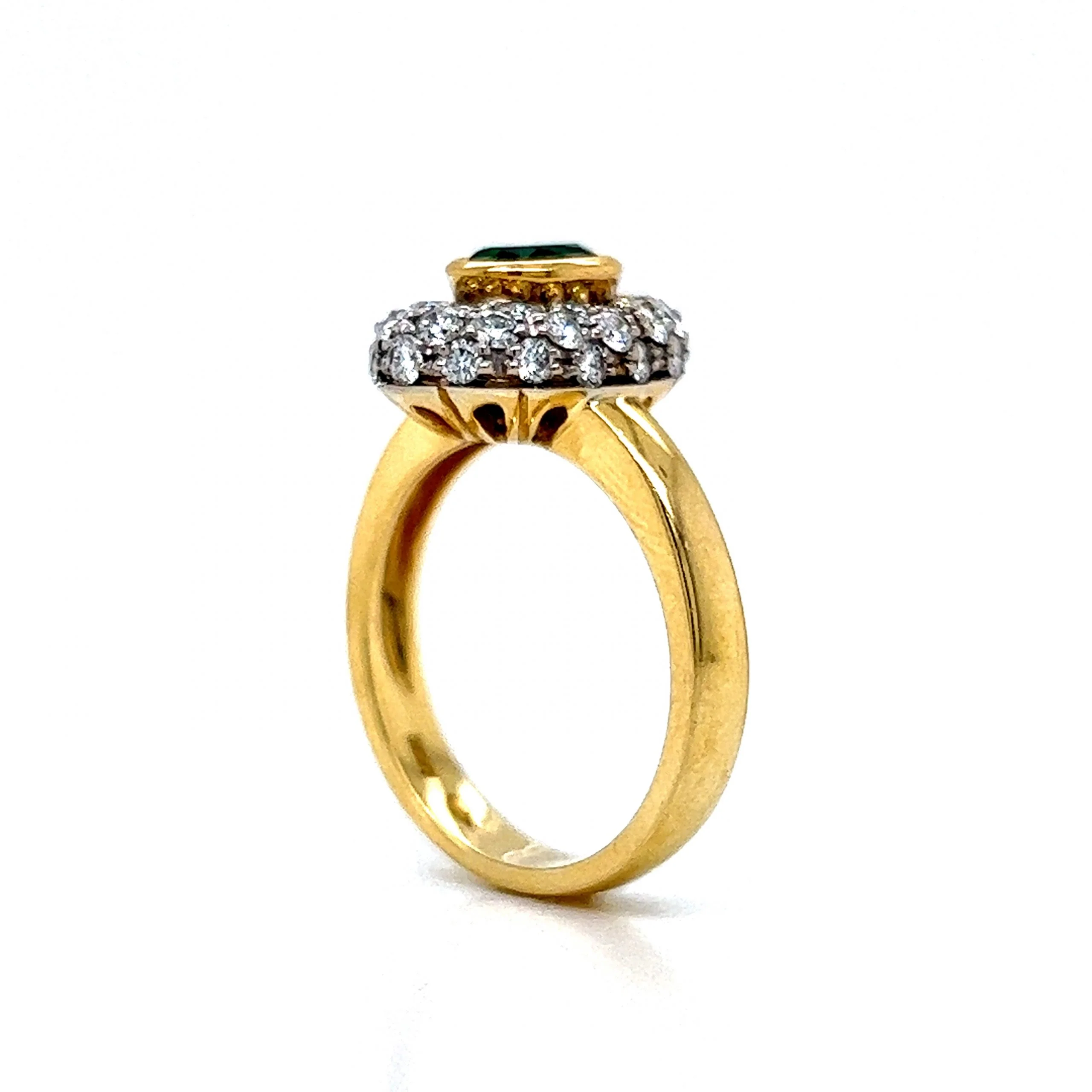 Oval Cut Emerald & Pave Diamond Ring in 18k Yellow Gold - Image 4