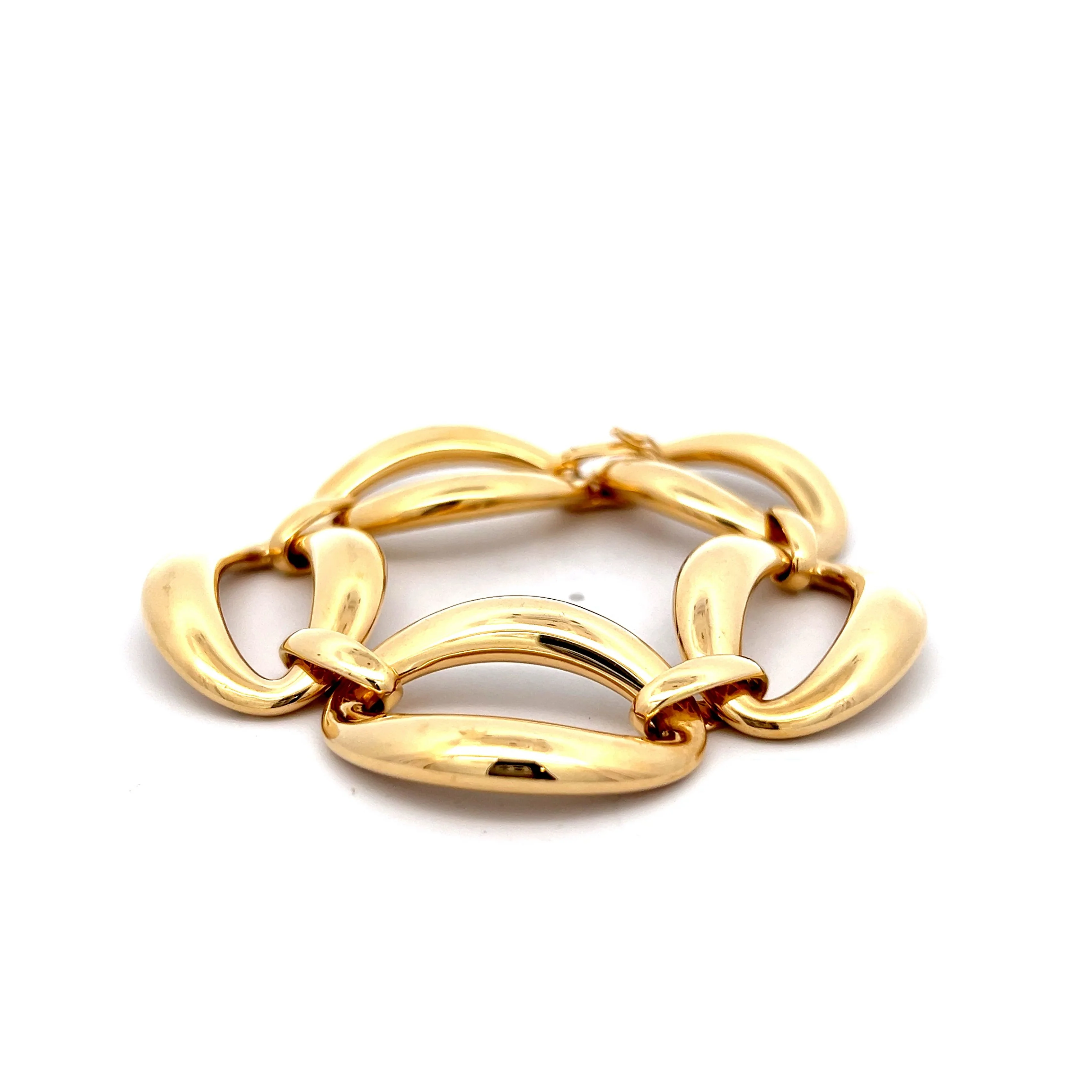 Oval Link Chain Bracelet in 18k Yellow Gold