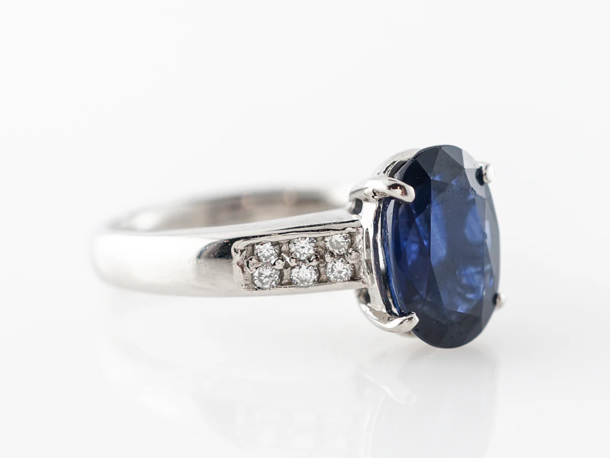 Oval Sapphire & Diamond Engagement Ring in Platinum - Image 3