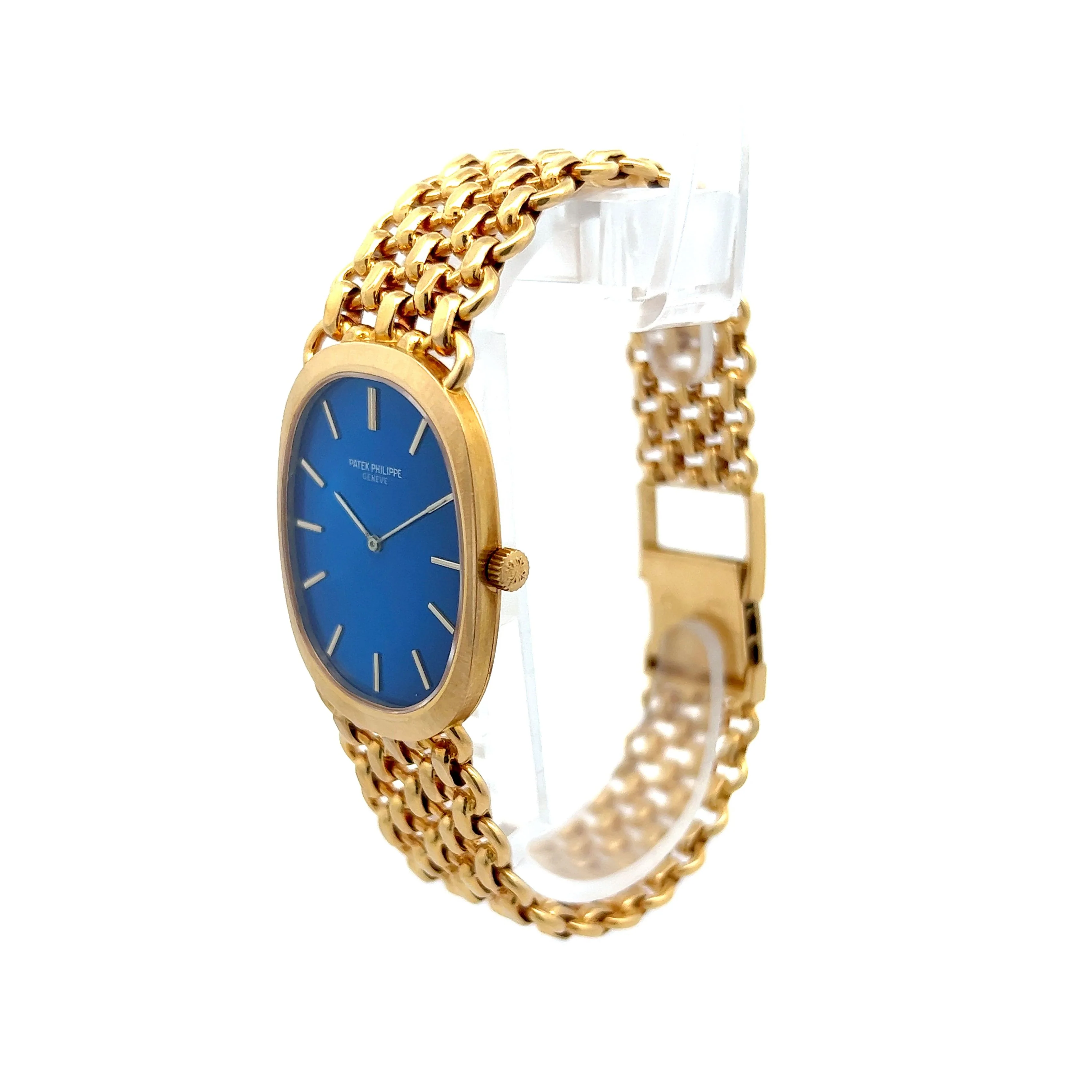 Patek Philippe Ellipse Blue Dial 3577 in 18k Yellow Gold - Image 2