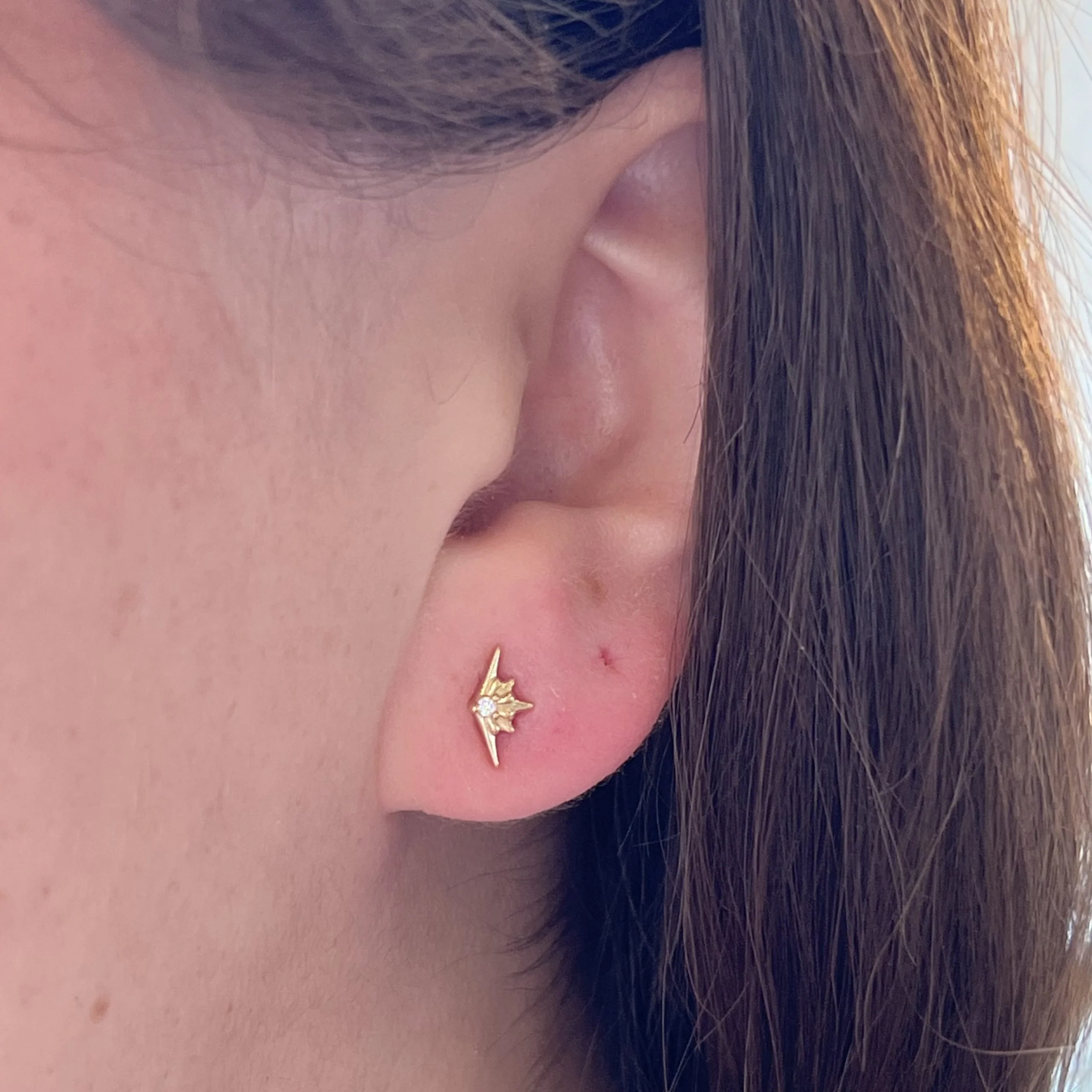 Petite Diamond Starburst Stud Earrings in 14k Yellow Gold - Image 4