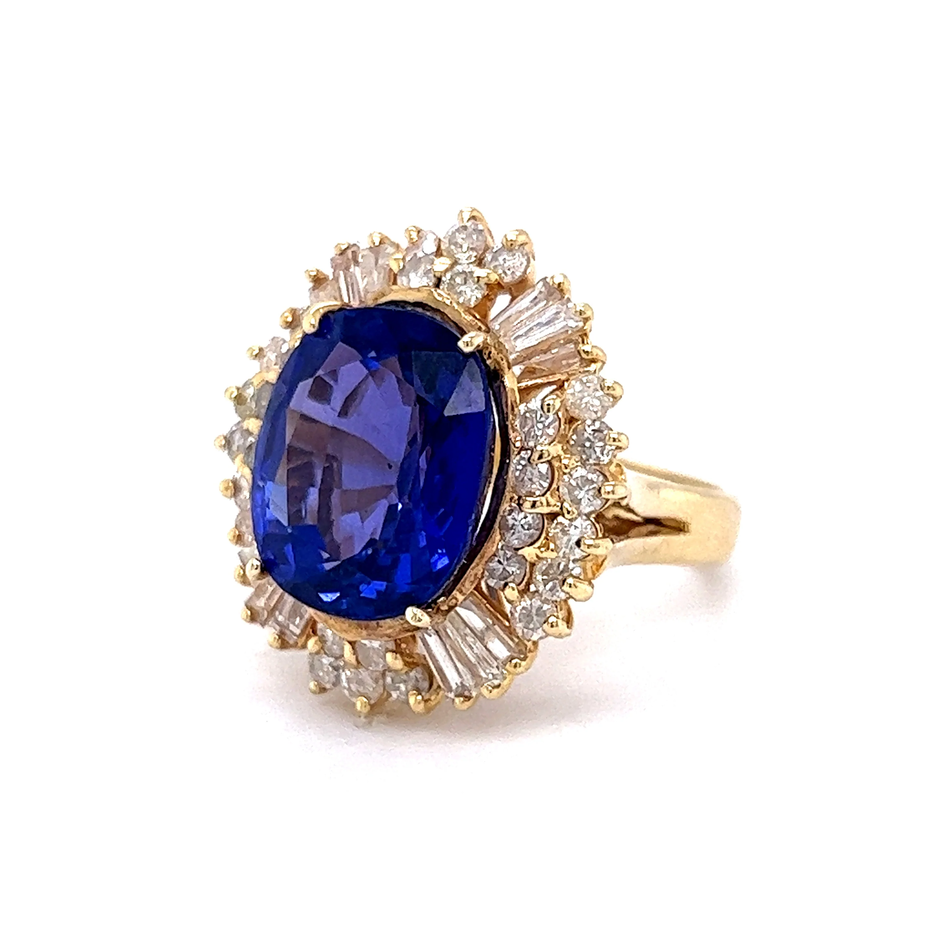 6.80 Oval Cut Tanzanite Cocktail Ring in 14k Yellow Gold - Image 2