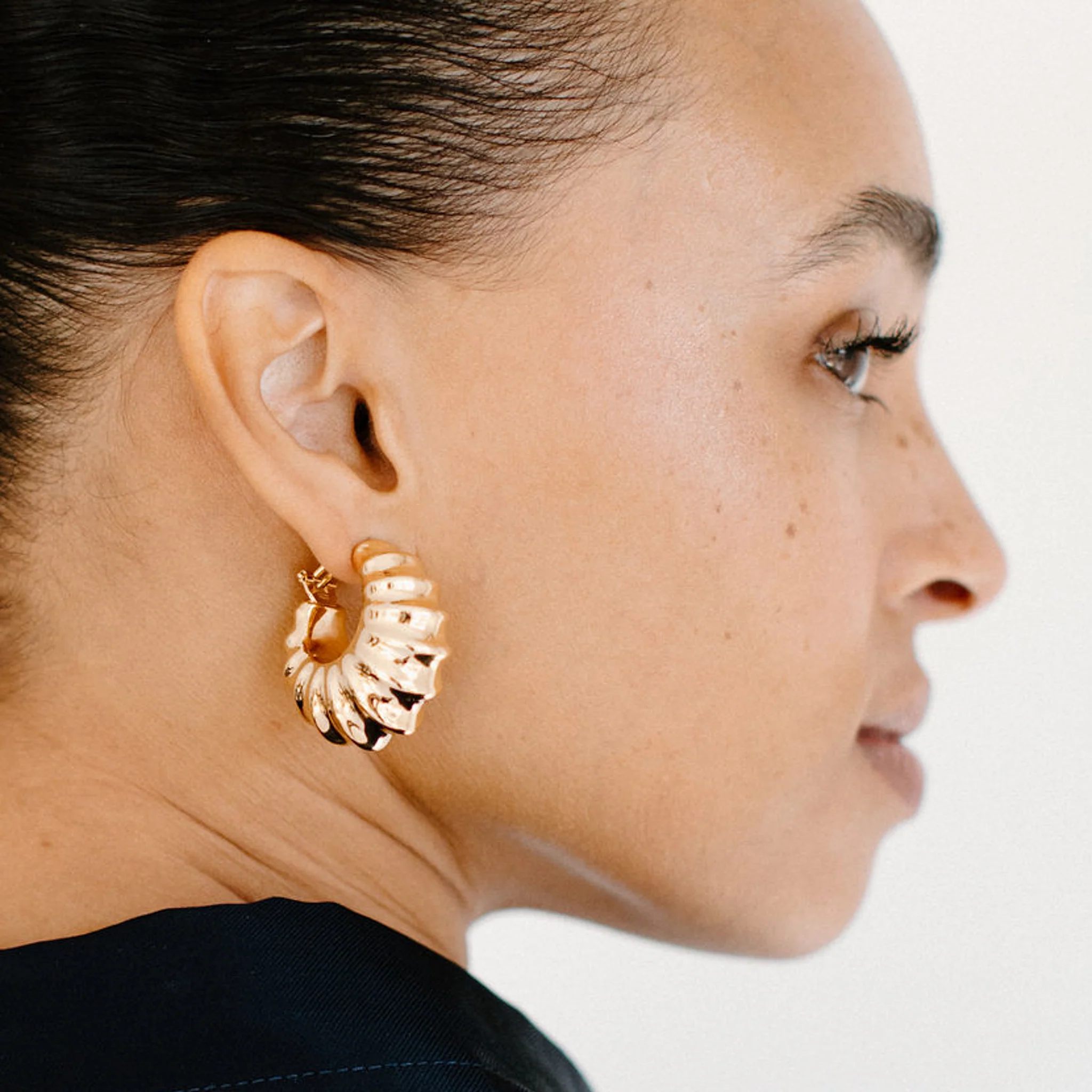 Filigree Jewelers x Eleanor Leftwich Scalloped Hoop Earrings - Image 6