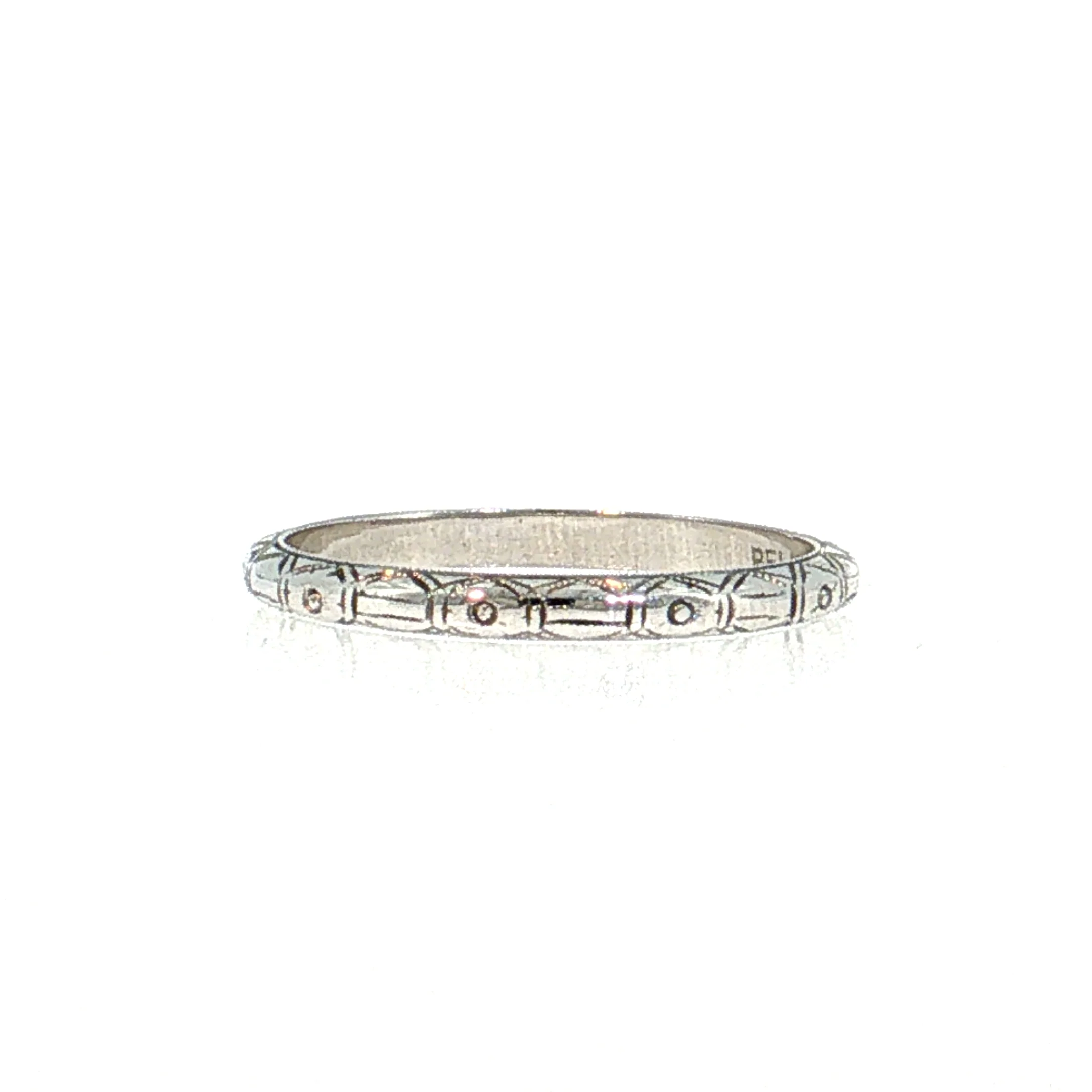 Antique Art Deco Engraved Wedding Band 18k White Gold - Image 2