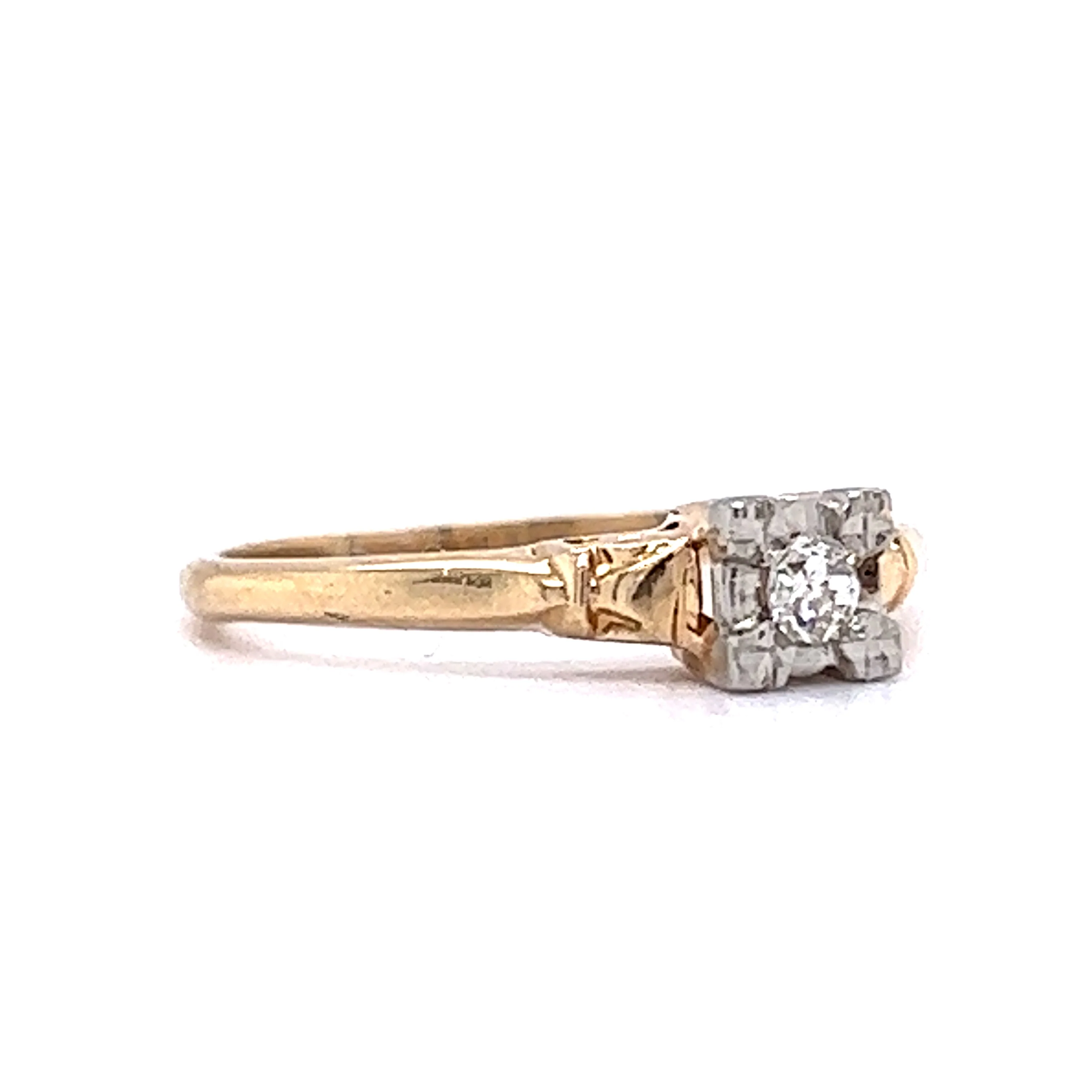 Vintage .07 Round Brilliant Diamond Solitaire Engagement Ring - Image 3