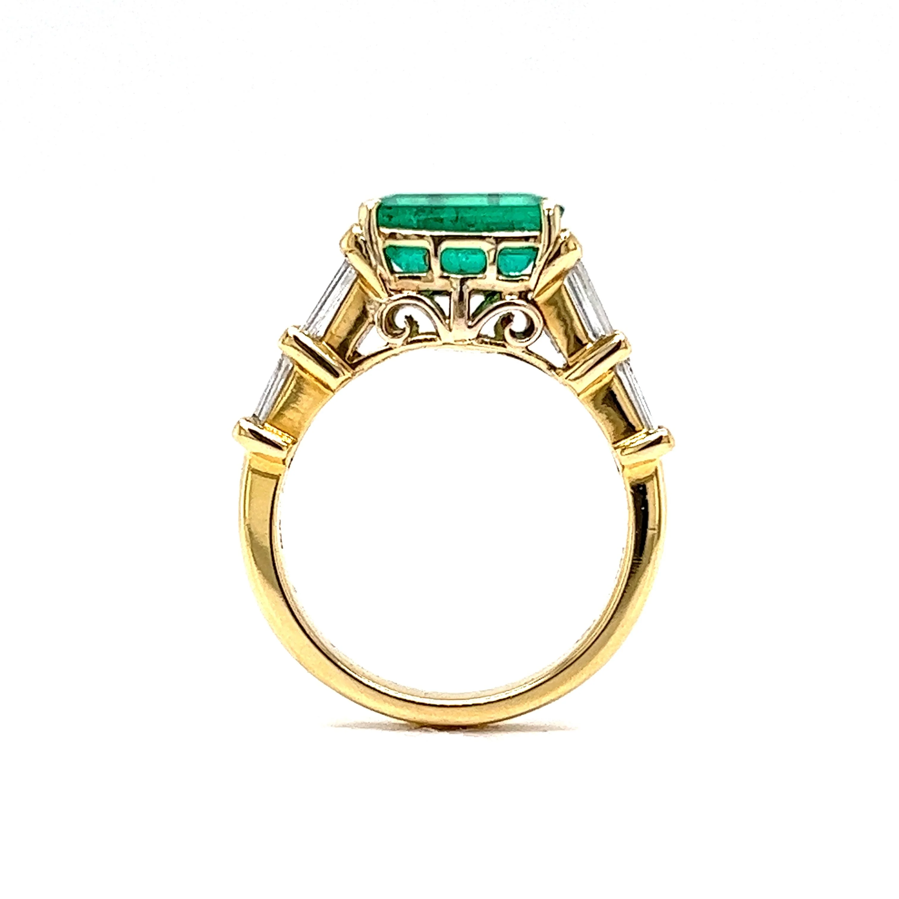 2.00 Emerald & Diamond Cocktail Ring in 18k Yellow Gold - Image 4