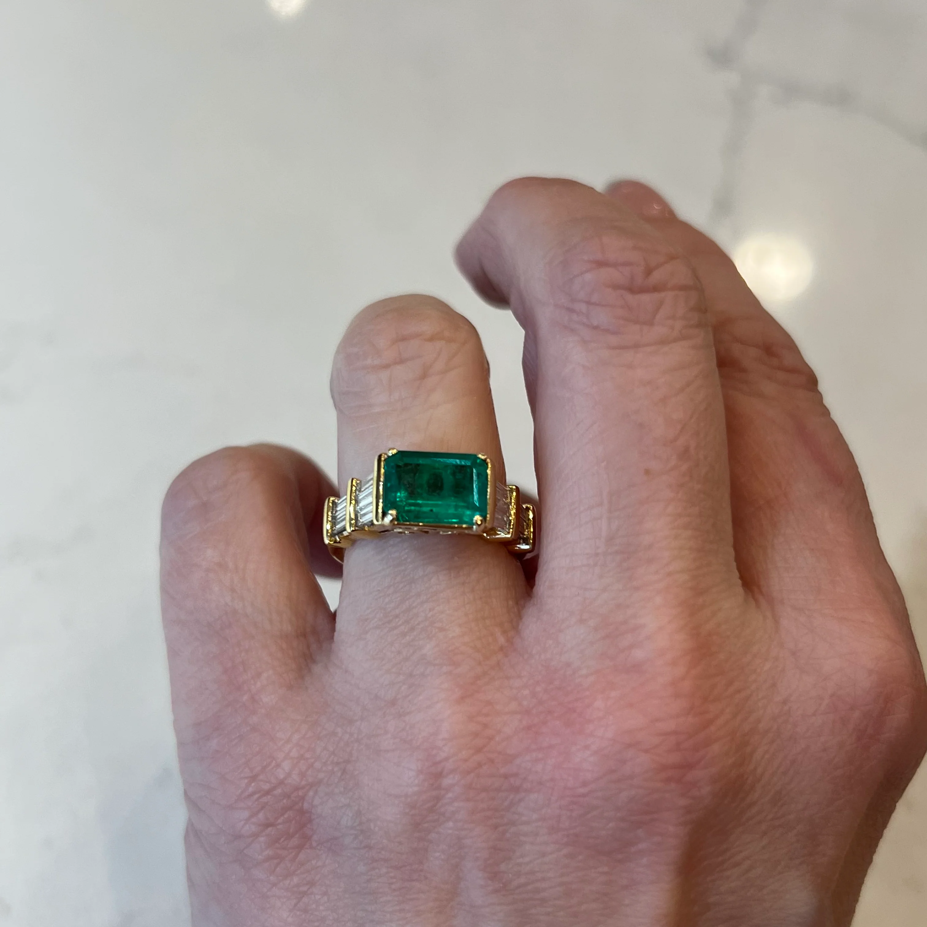 2.00 Emerald & Diamond Cocktail Ring in 18k Yellow Gold - Image 6