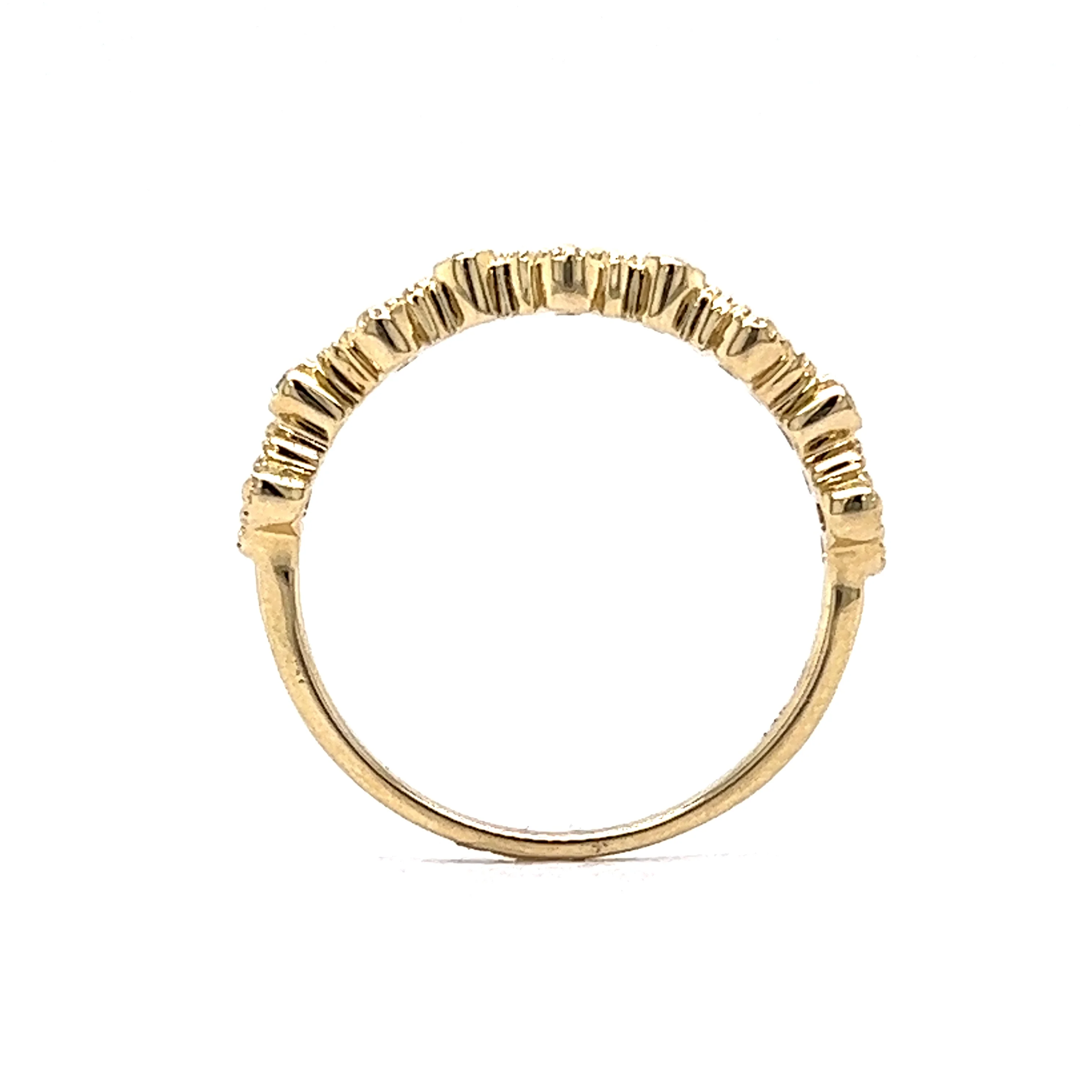 .30 Diamond Milgrain Bezel Stacking Wedding Band in 14k Yellow Gold - Image 4